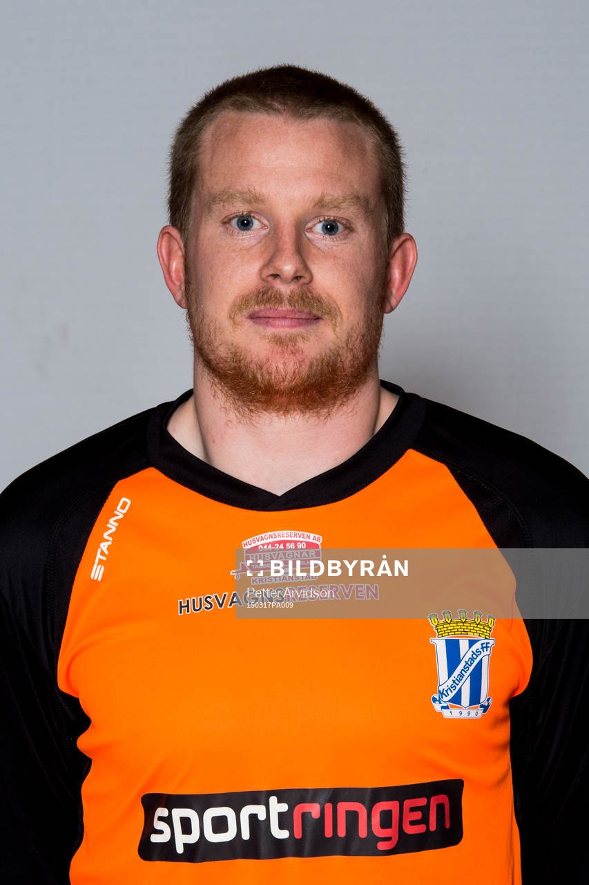 Kristianstads Henrik Fribrock poserar för ett porträtt under en fotografering den 17 mars 2015 i Kristianstad.