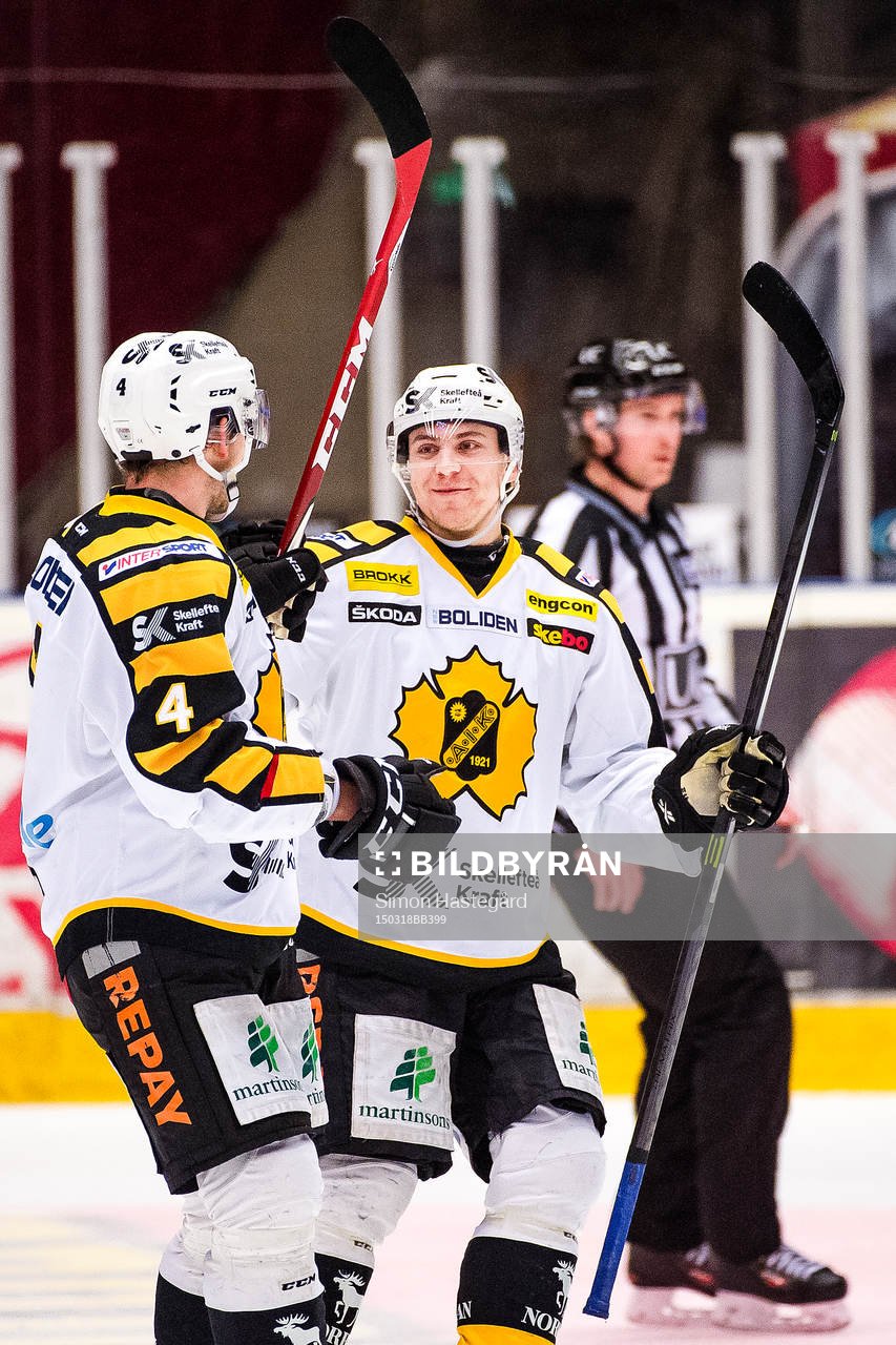 Skellefteås Pär Lindholm jublar