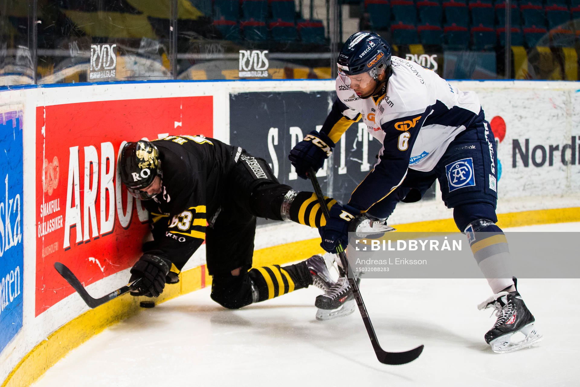 s Joakim Hagelin bjuds på en flygtur av Sundsvalls