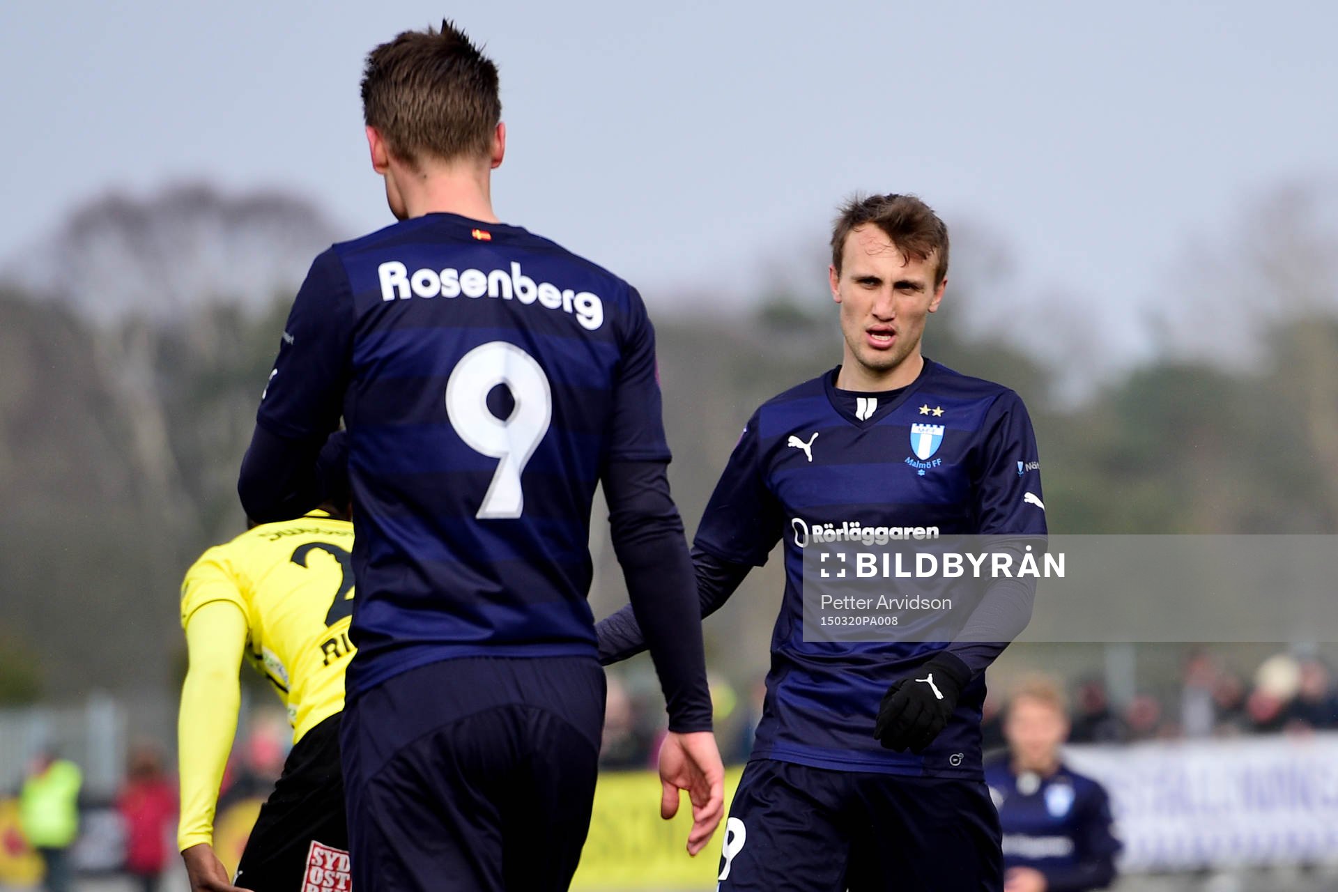 Malmö FFs Markus Rosenberg och Magnus Wolff Eikrem jublar