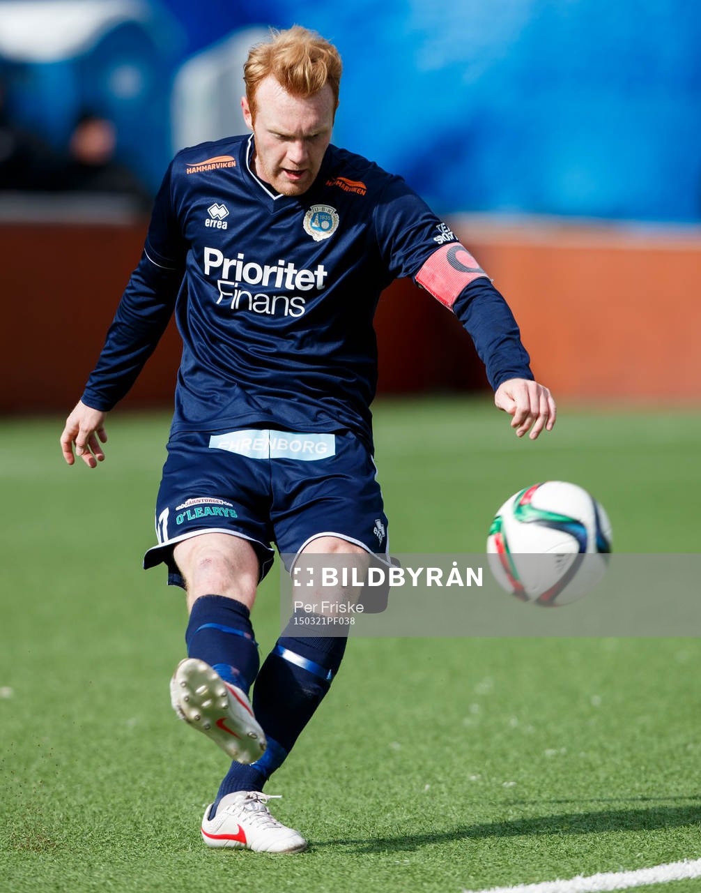 Utsiktens Robin Jonsson under träningsmatchen i fotboll mellan Utsikten och Gais den 21 mars 2015 i Göteborg.
