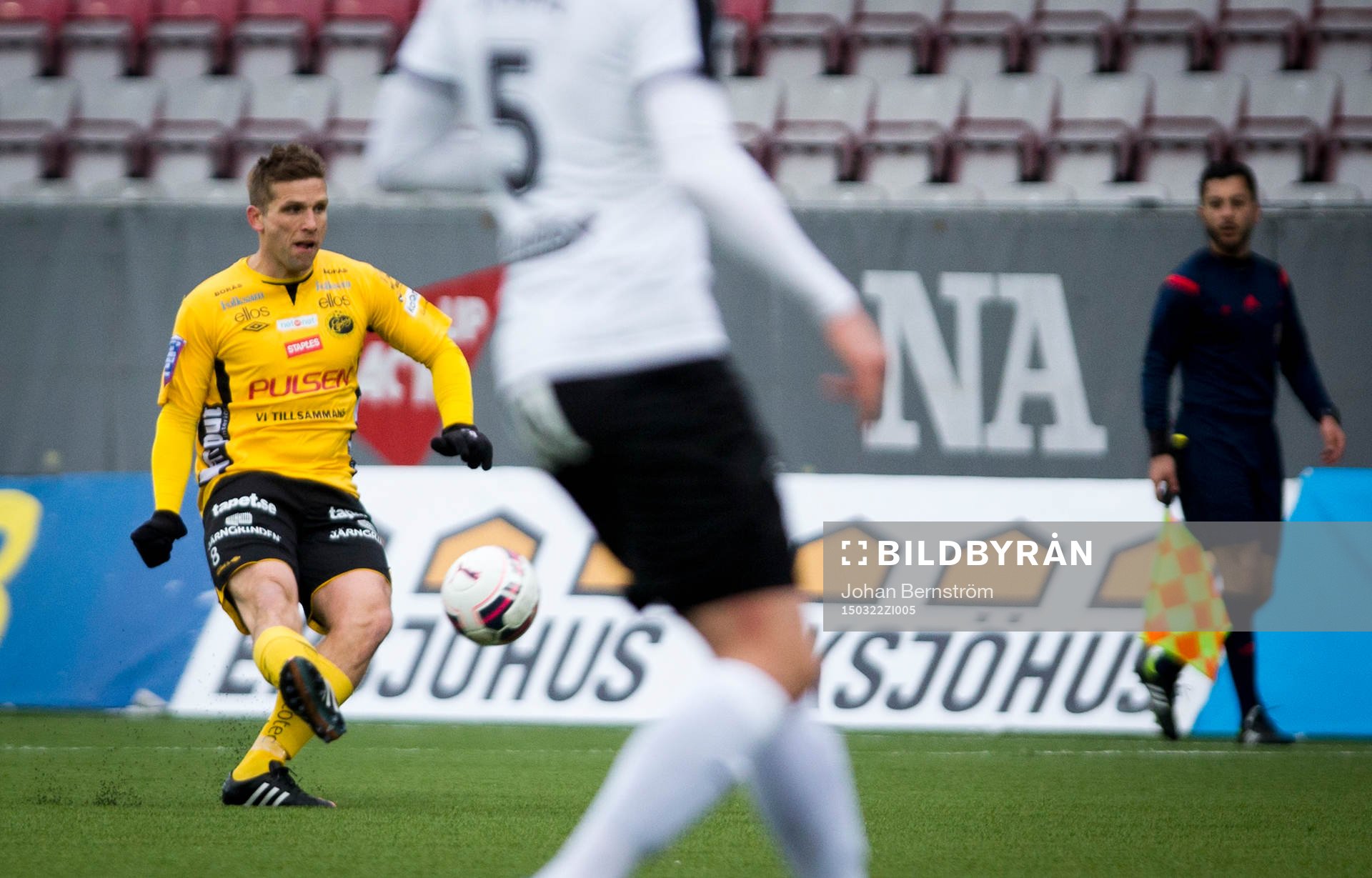 Elfsborgs Anders Svensson under fotbollsmatchen i Svenska cupen mellan Örebro och Elfsborg den 22 mars 2015 i Örebro.