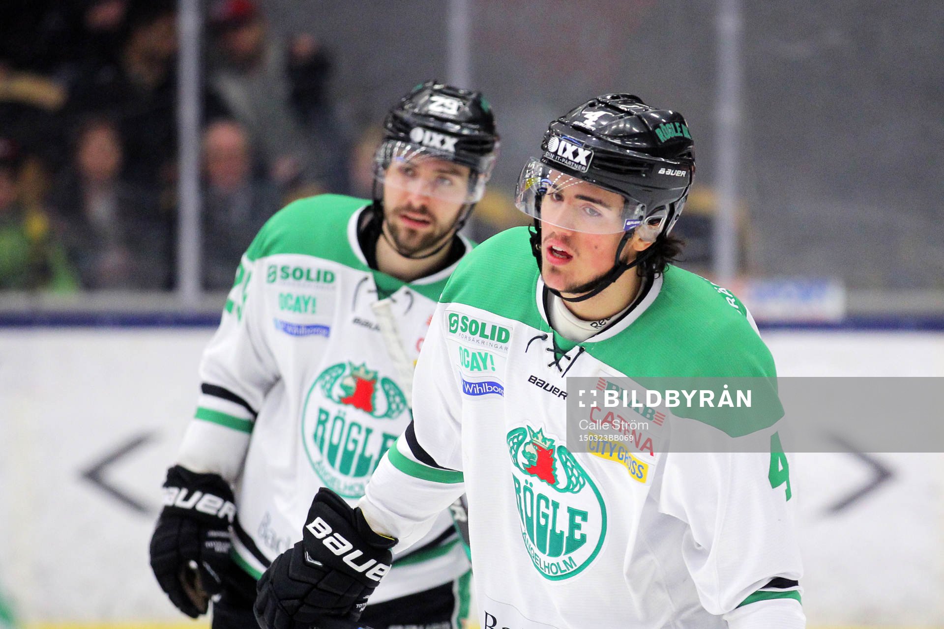 Rögles Alen Bibic (h) och Ludvig Rensfeldt (v)