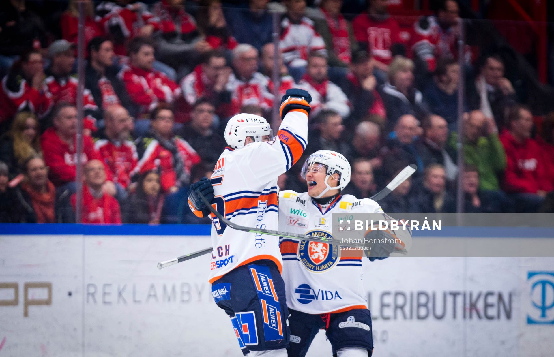Växjös Noah Welch gör 1-2 och jublar Växjös Rhett