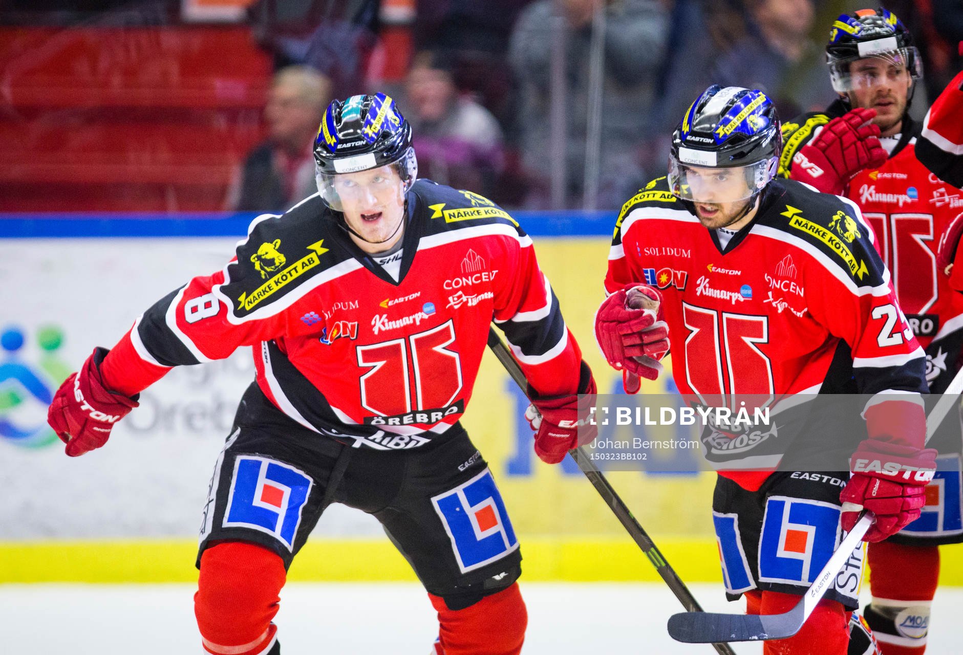 Örebros Mikko Lehtonen gör 2-2 och jublar