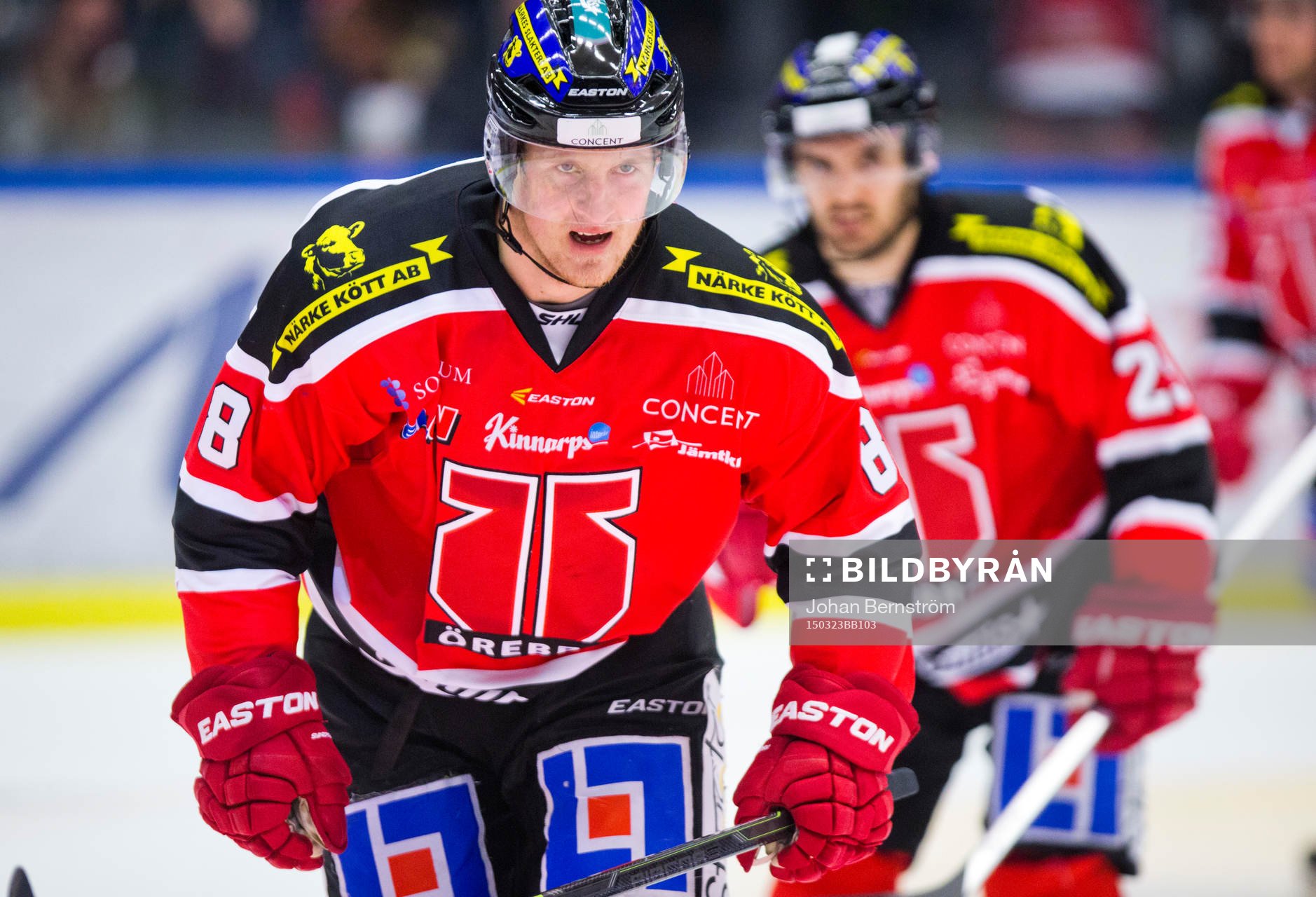 Örebros Mikko Lehtonen gör 2-2 och jublar