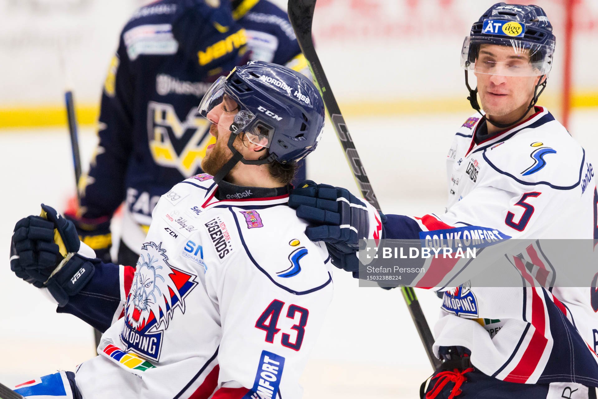 Linköpings Nichlas Hardt och Mattias Bäckman jublar