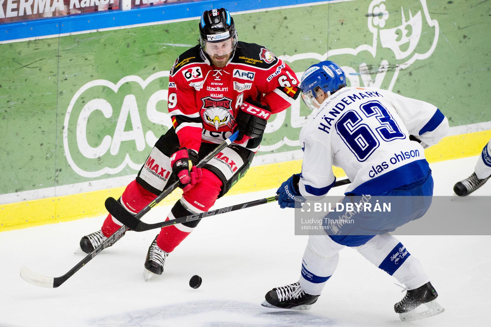 Malmö Redhawks Stefan Warg jagas av Leksands Fredrik
