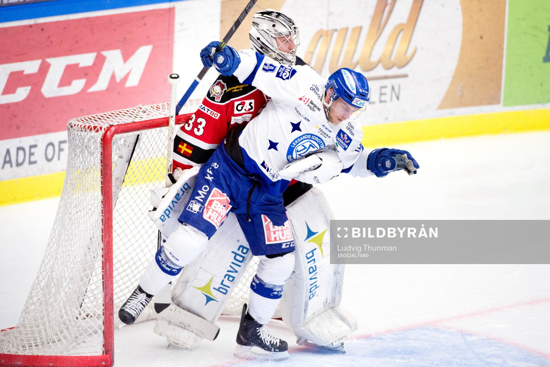 Leksands Patrick Cehlin hälsar på i famnen hos Malmö