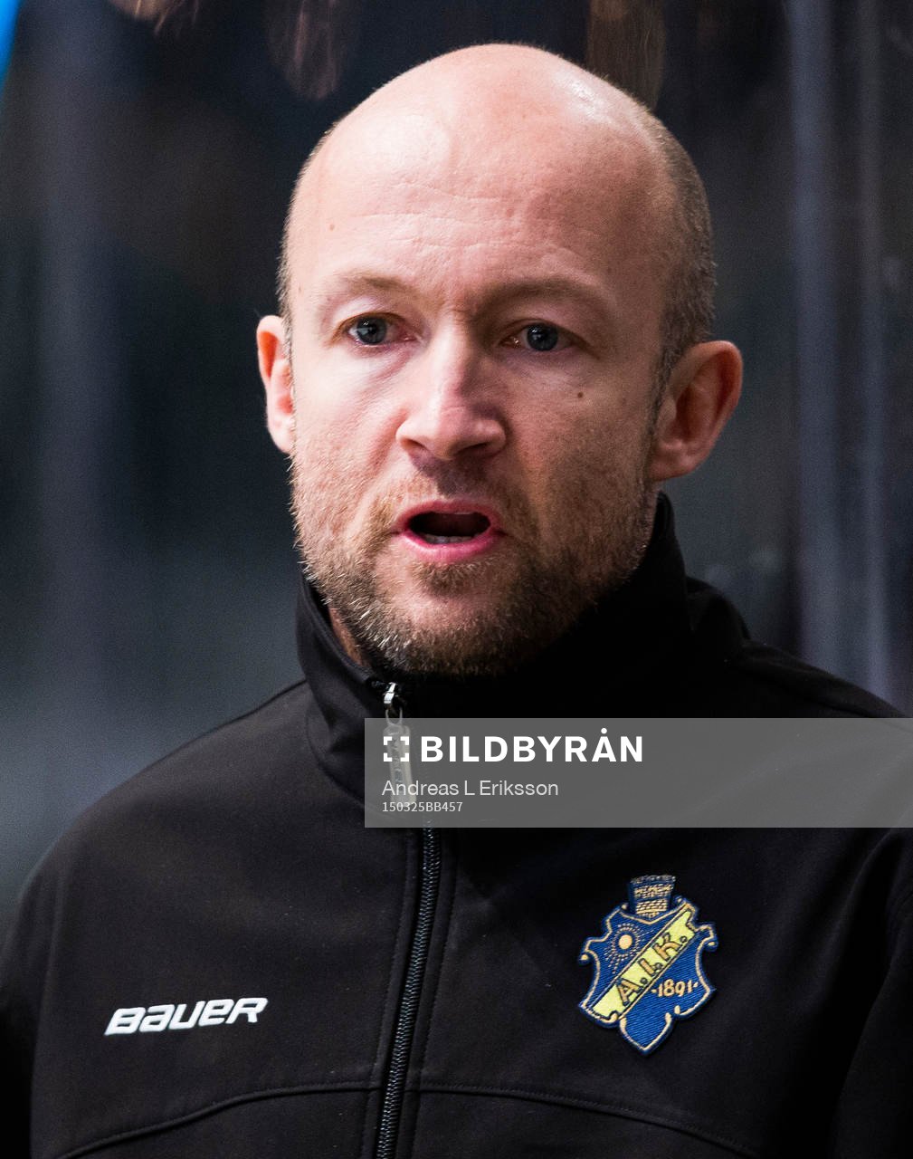 s assisterande tränare Michael Nylander