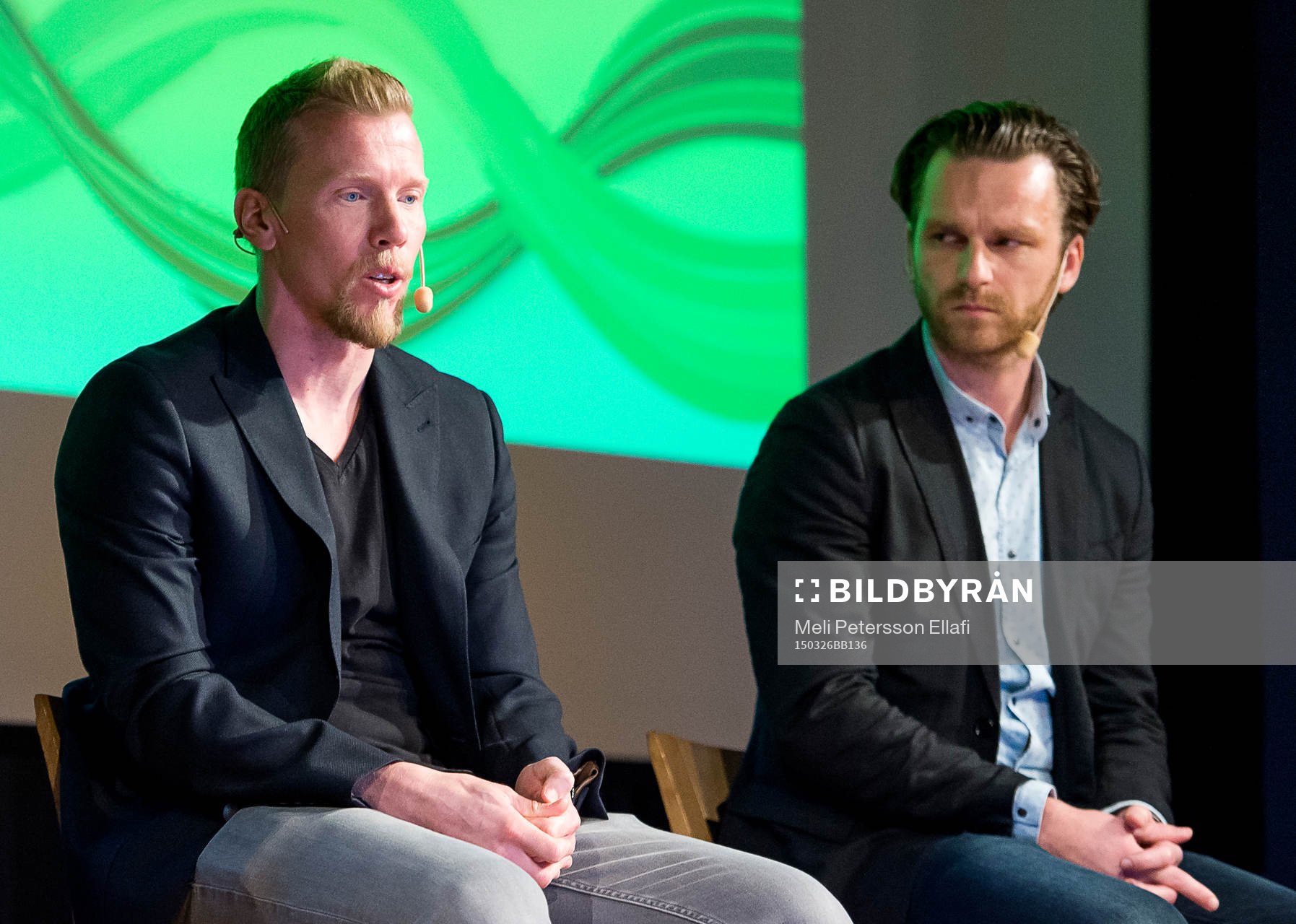 s tränare Fredrik Danielsson och IK Frej Täbys tränare