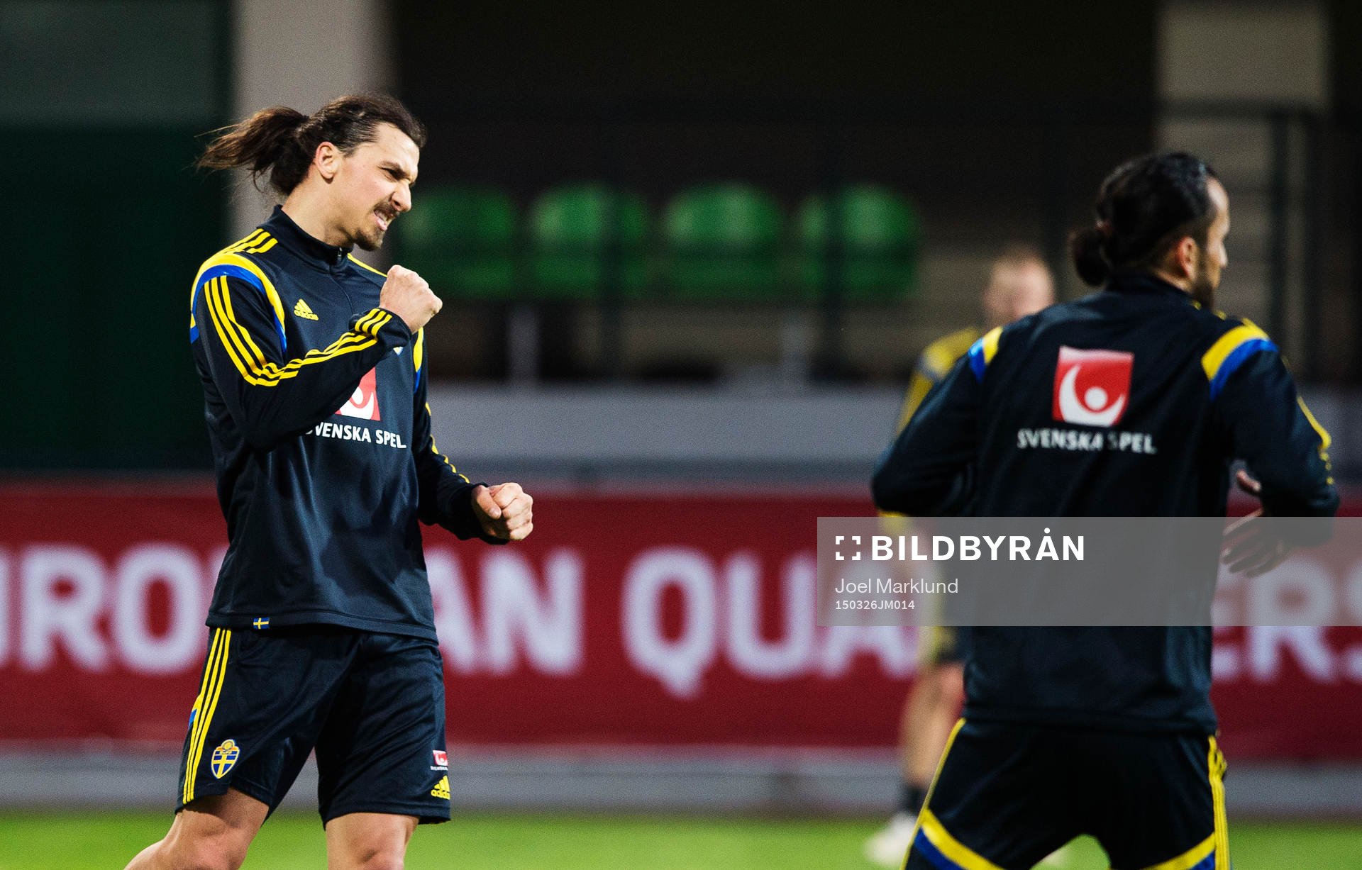 Zlatan Ibrahimovic jublar