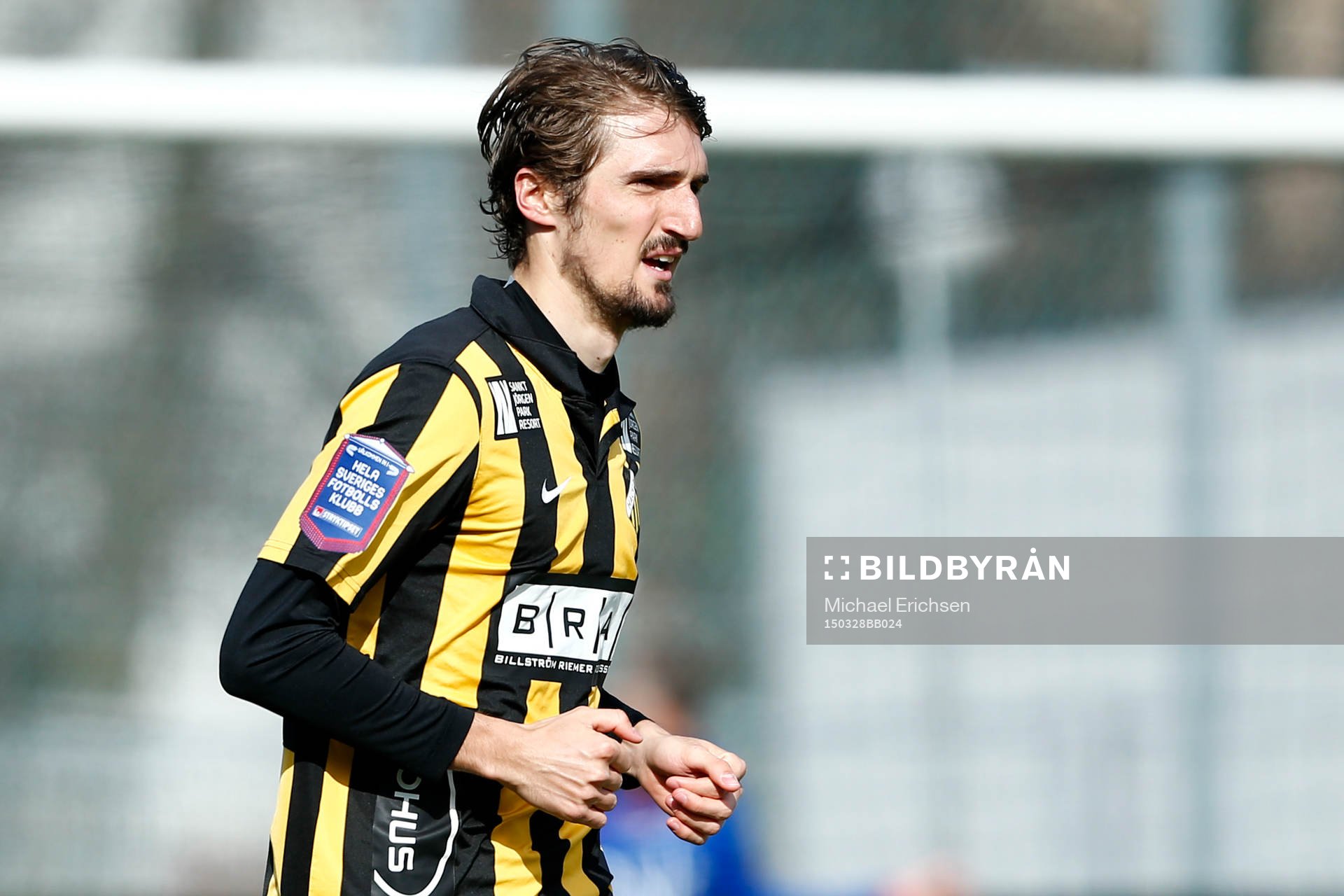 Häckens Dardan Rexhepi firar