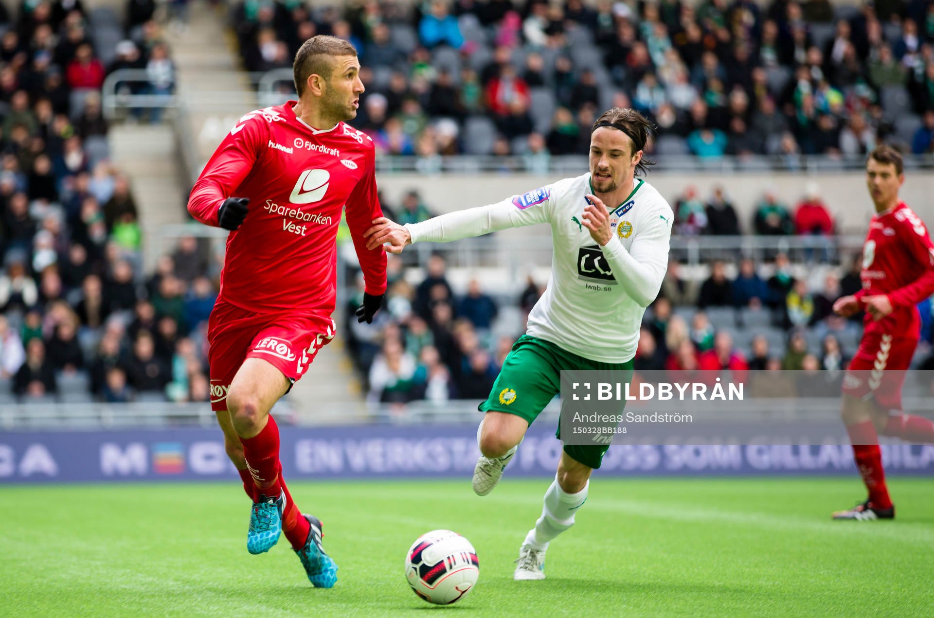 Brann Azar Karadas poch Hammarbys Linus Hallenius