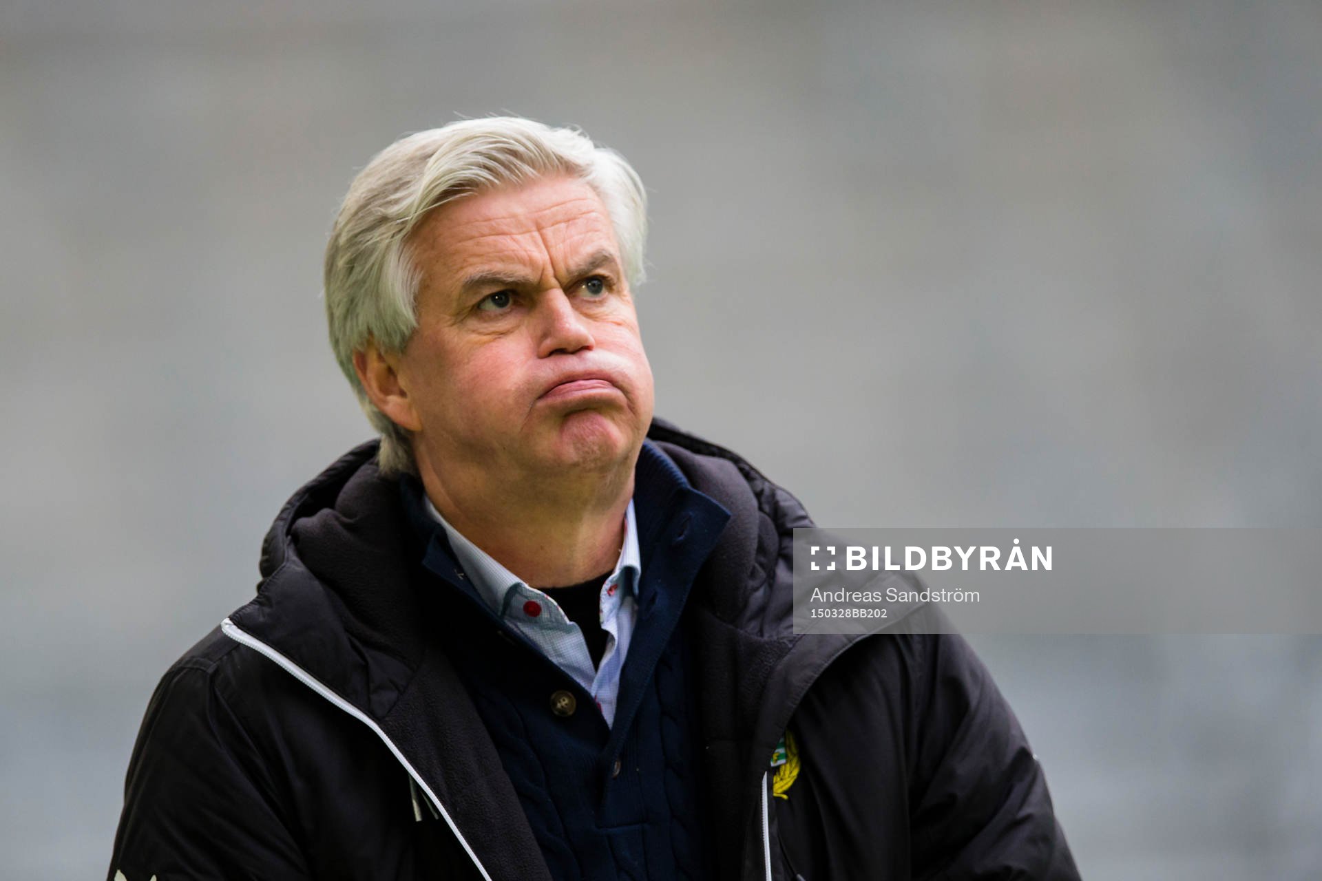 Hammarbys tränare Nanne Bergstrand reagerar