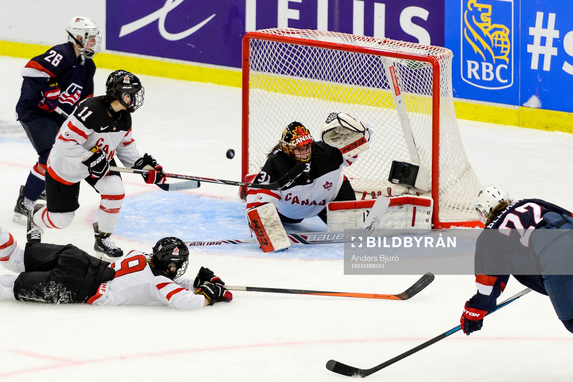 Usa gör 3-1 genom Kendall Coyne
