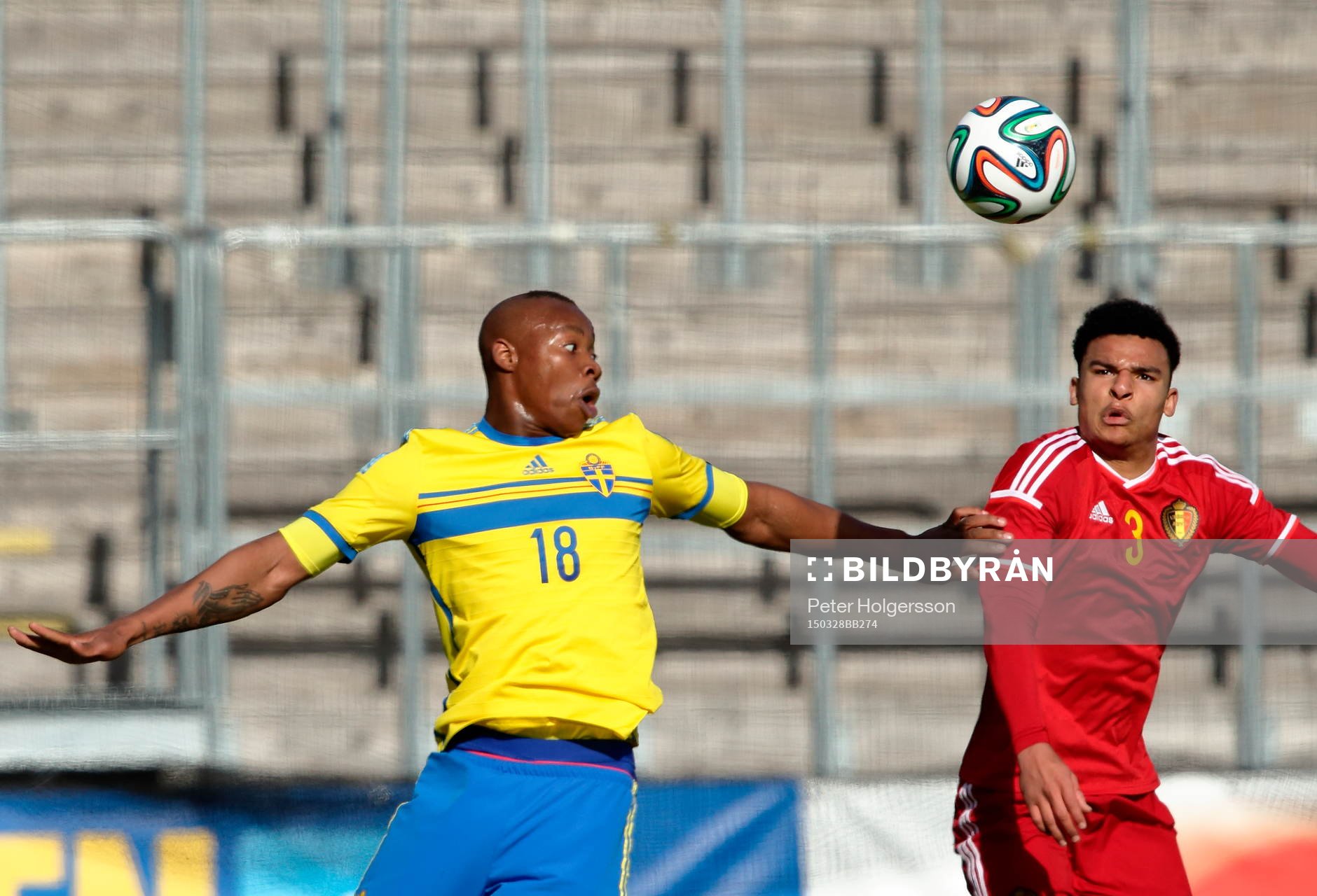 Sveriges Carlos Strandberg och Belgiens Samy Mmaee A