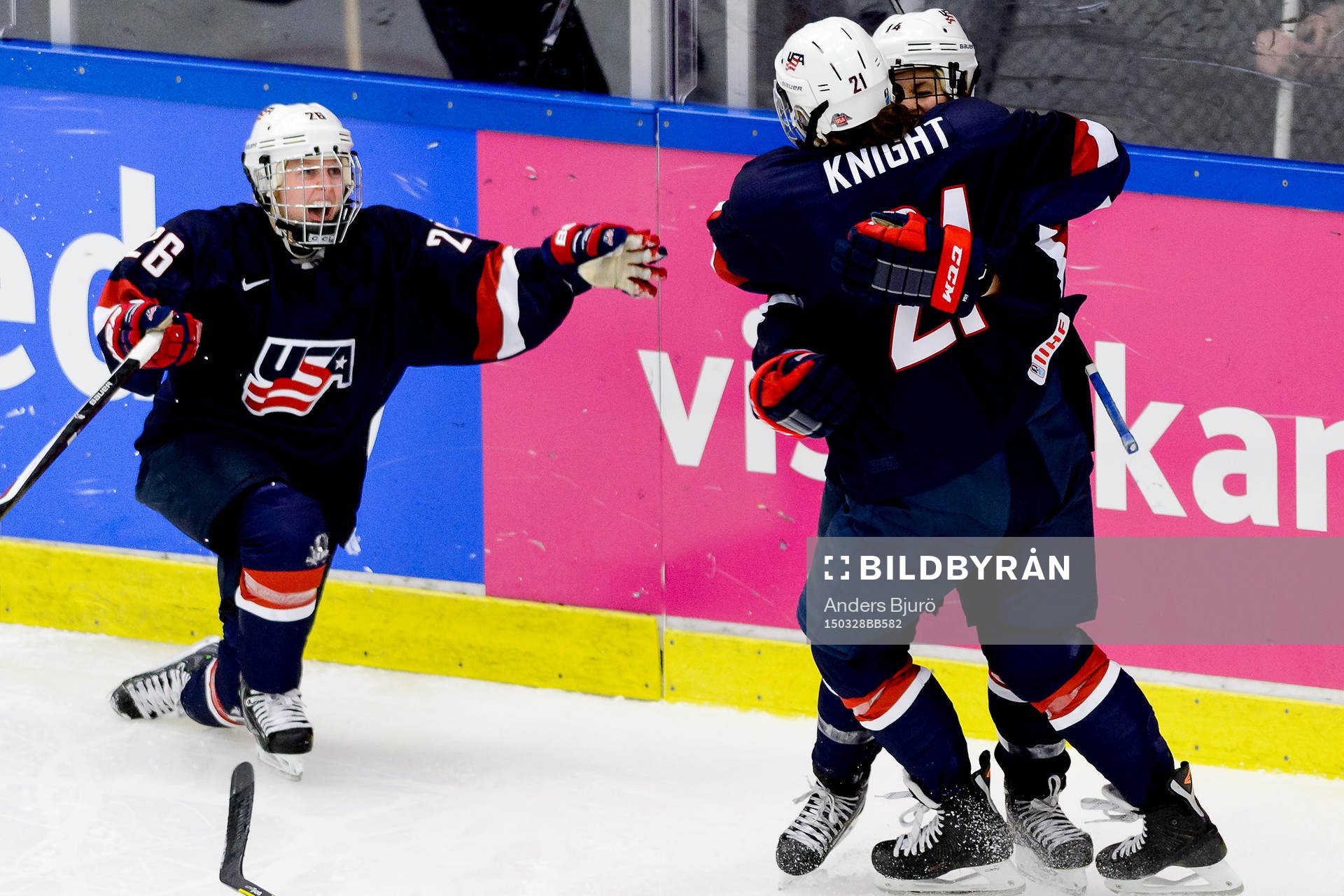 USAs Kendall Coyne firar