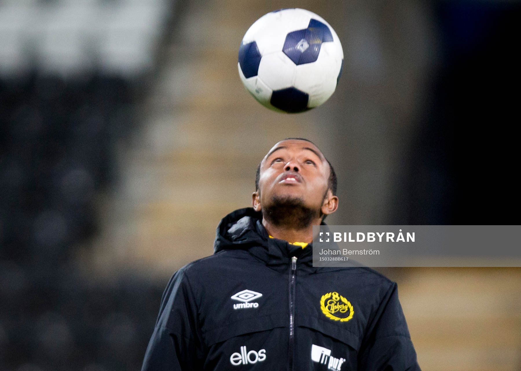Uppvärmning i Elfsborg U19 inför ligacupens semifinaler i fotboll den 28 mars 2015 i Örebro.