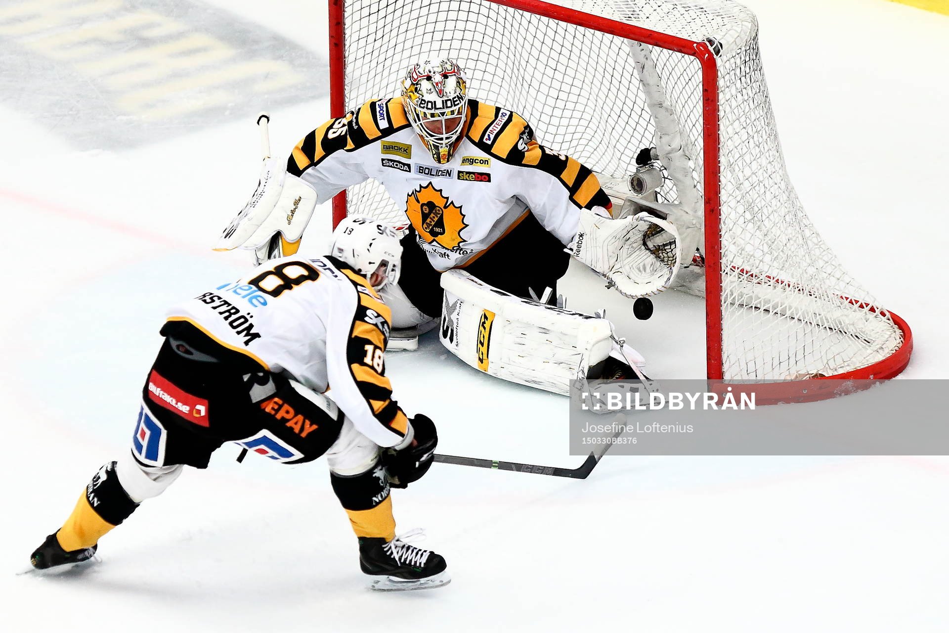 Skellefteås målvakt Markus Svensson och Pontus