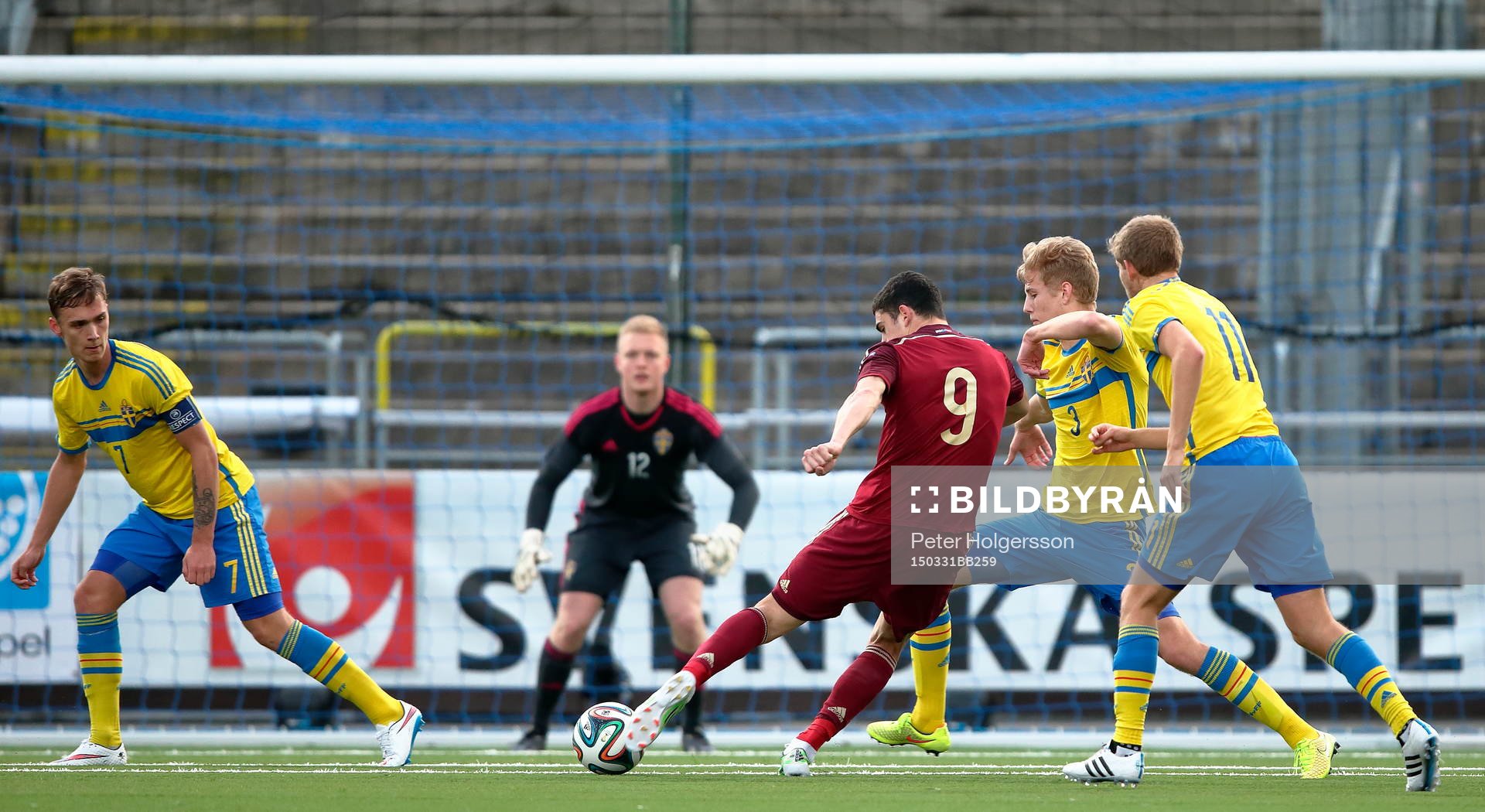 Rysslands Ramil Sheidaev gör mål  1-3