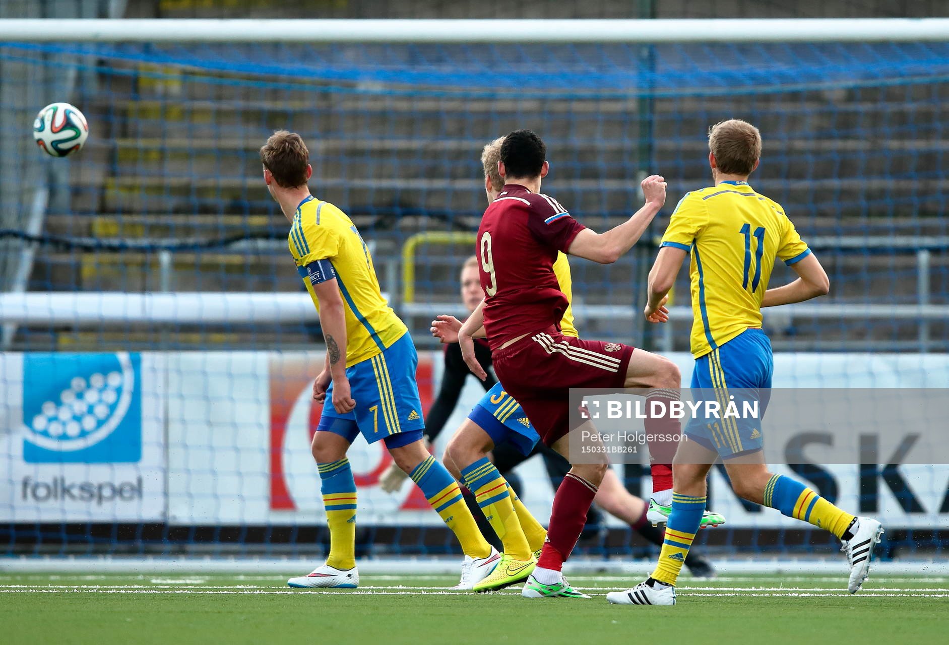 Rysslands Ramil Sheidaev gör mål  1-3