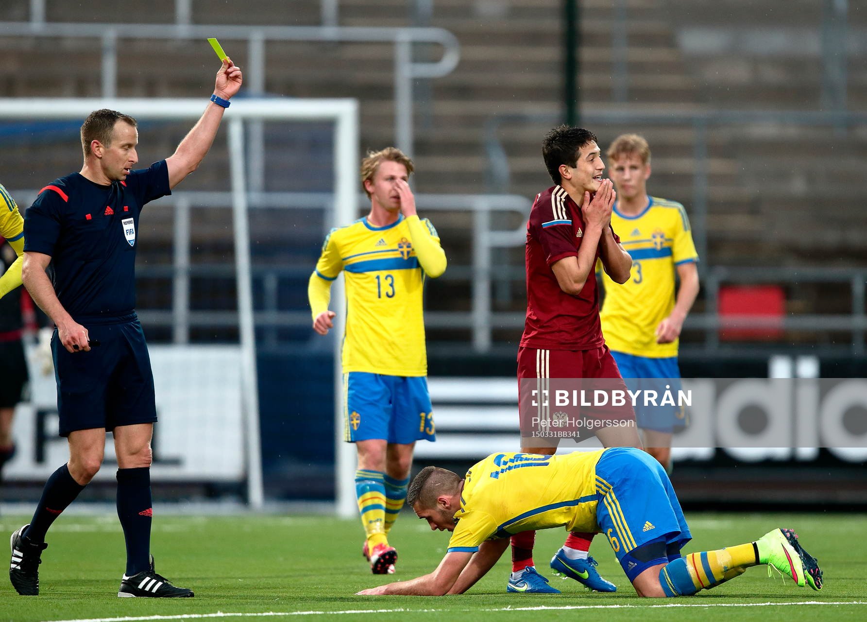 Gult kort till Rysslands Ramil Sheidaev