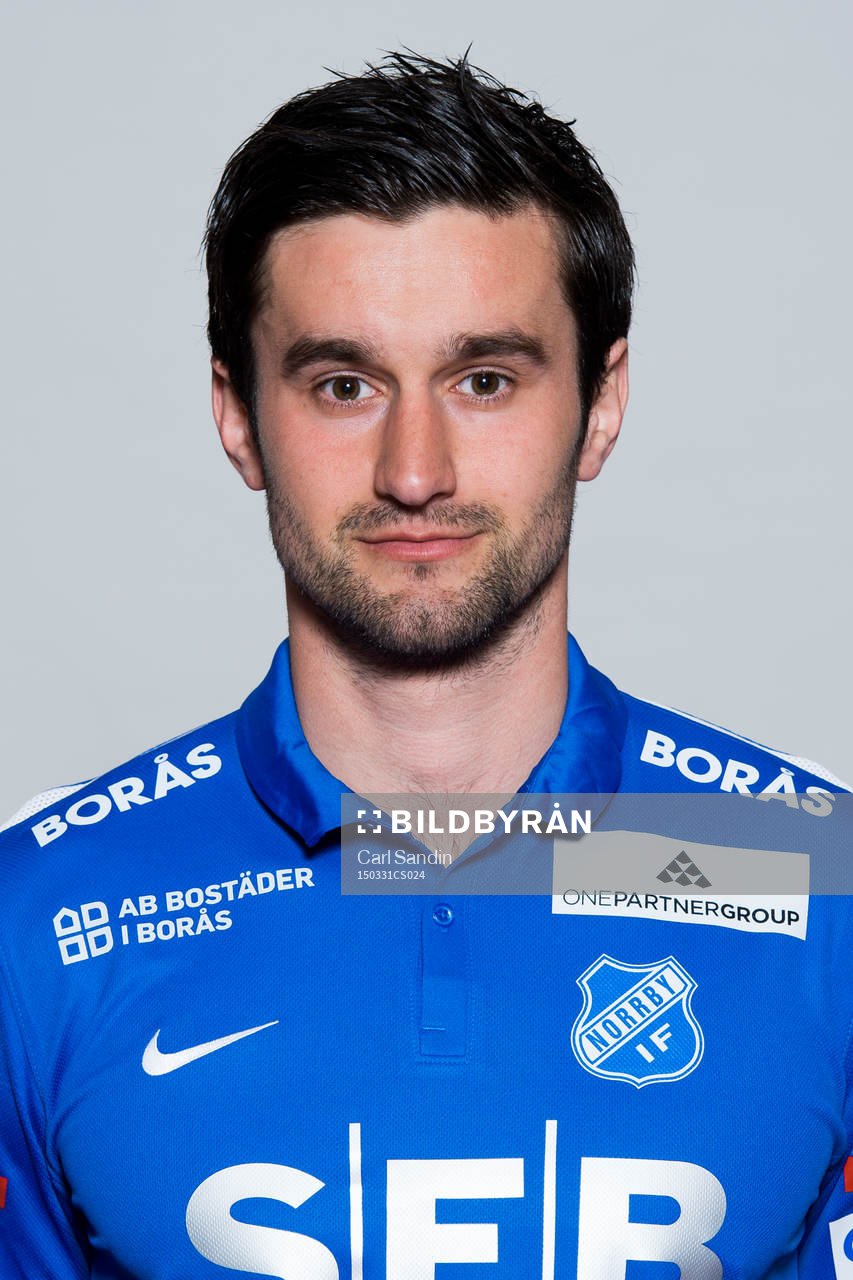 Norrbys Elmin Kurbegovic poserar för ett porträtt den 31 mars 2015 i Borås.