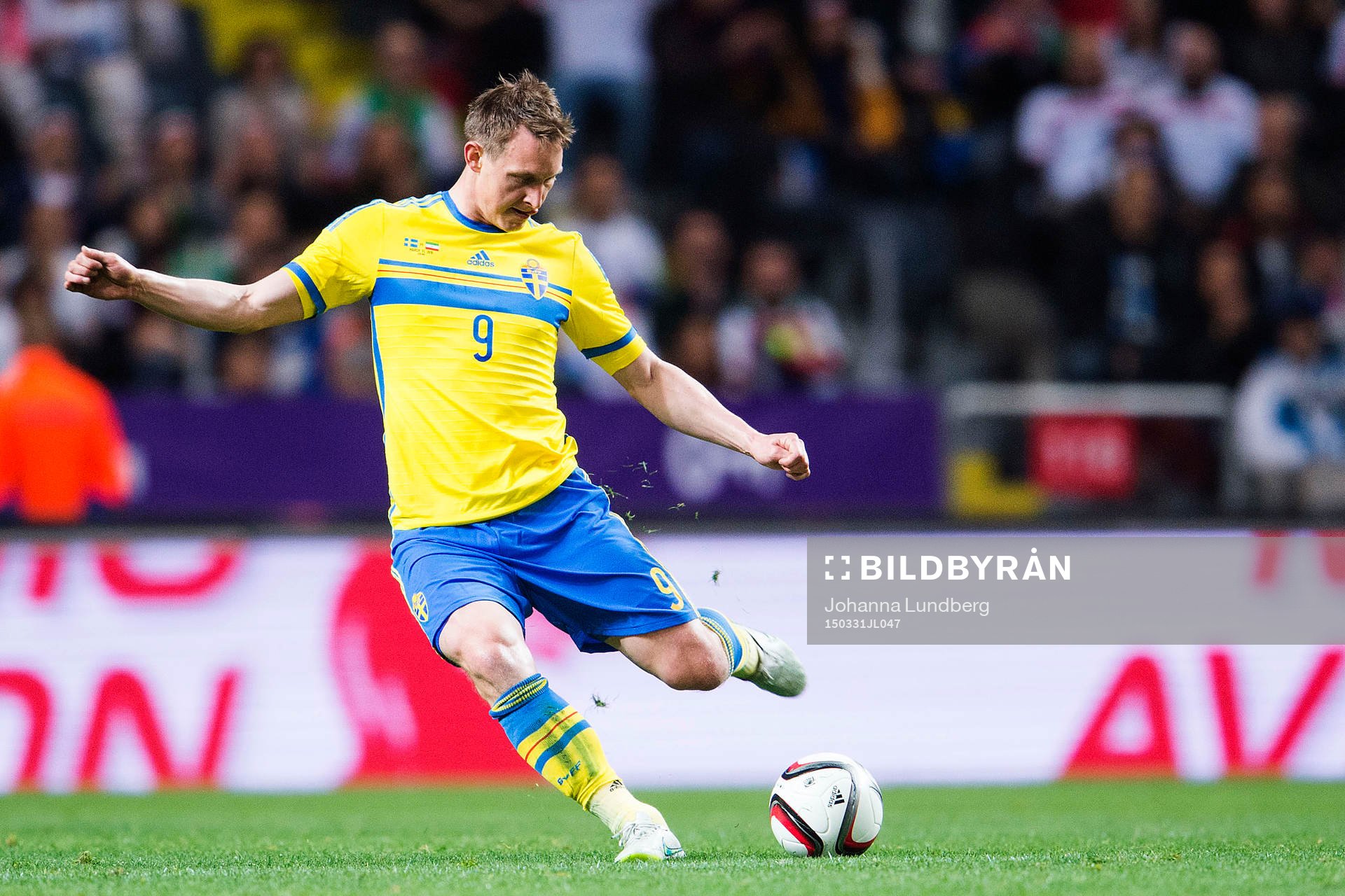 Sveriges Kim Källström  under fotbollslandskampen mellan Sverige och Iran den 31 mars 2015 i Stockholm. 