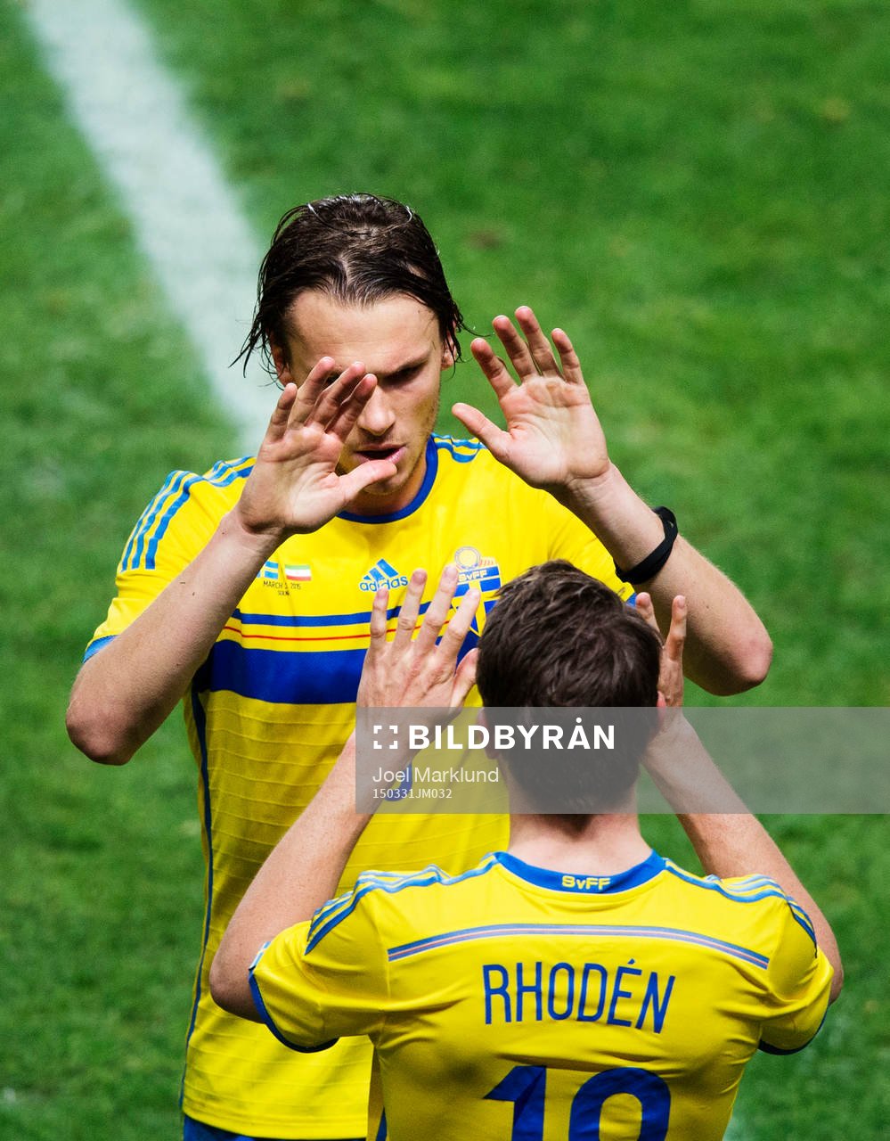 Sveriges Albin Ekdal byts ut och in kommer Marcus Rohdén