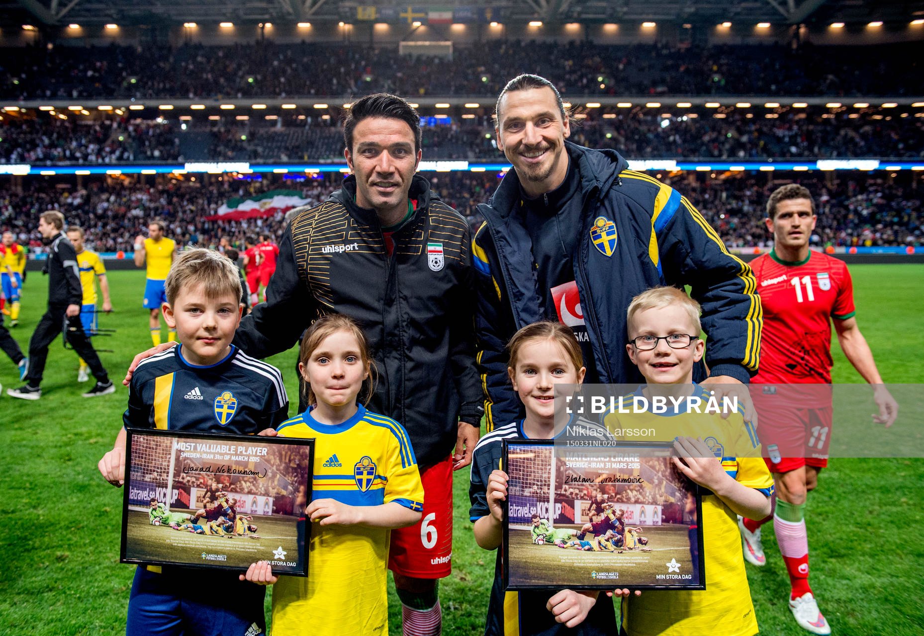 Sveriges Zlatan Ibrahimovic och Irans Javad Nekounam blev