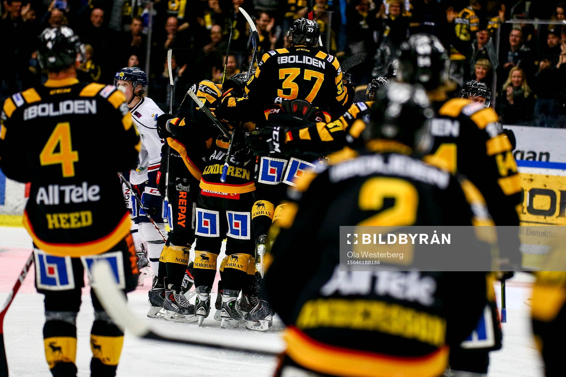 Skellefteås Niclas Burström gör mål i sudden death och