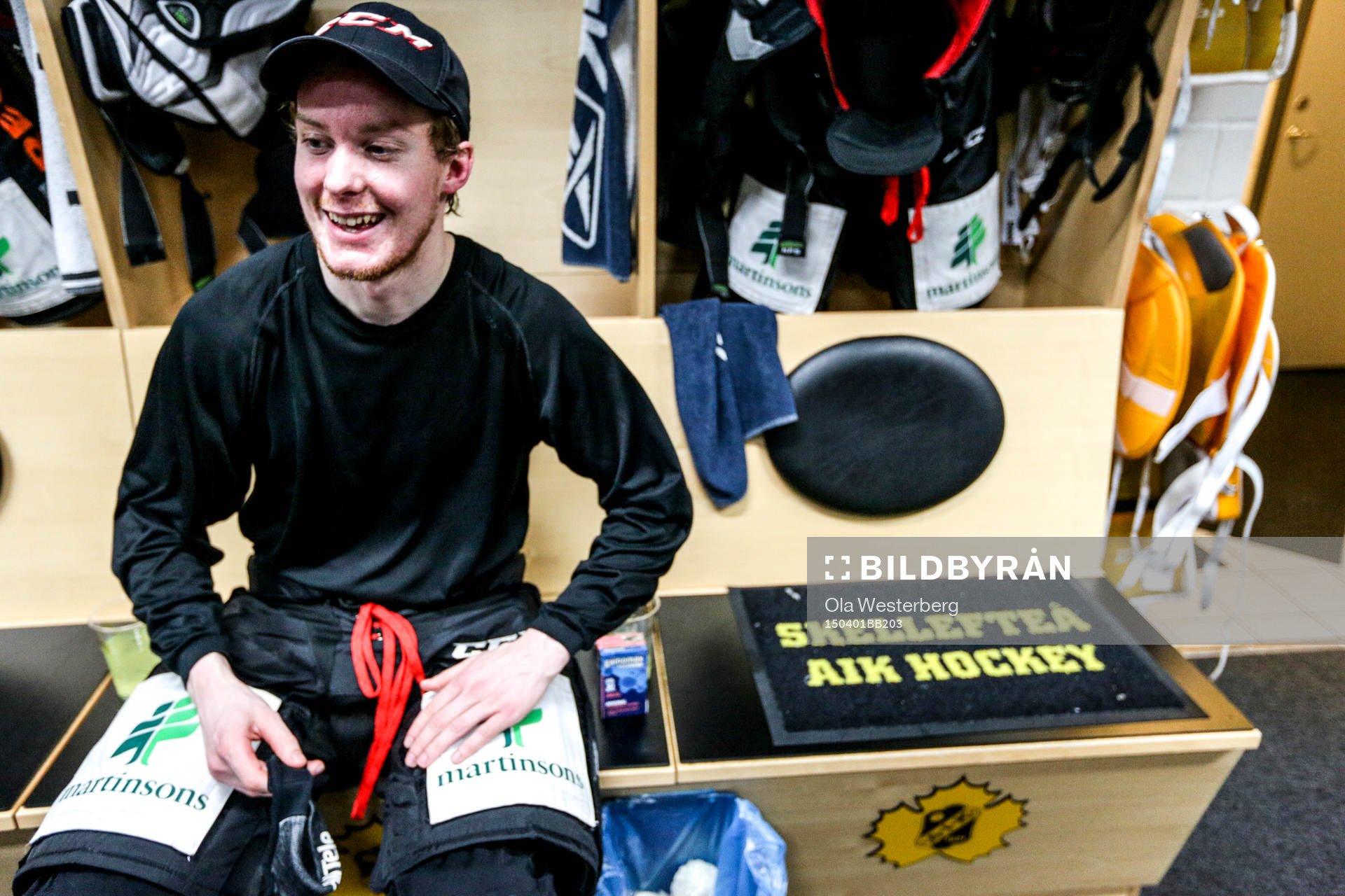 Skellefteås Niclas Burström i omklädningsrummet