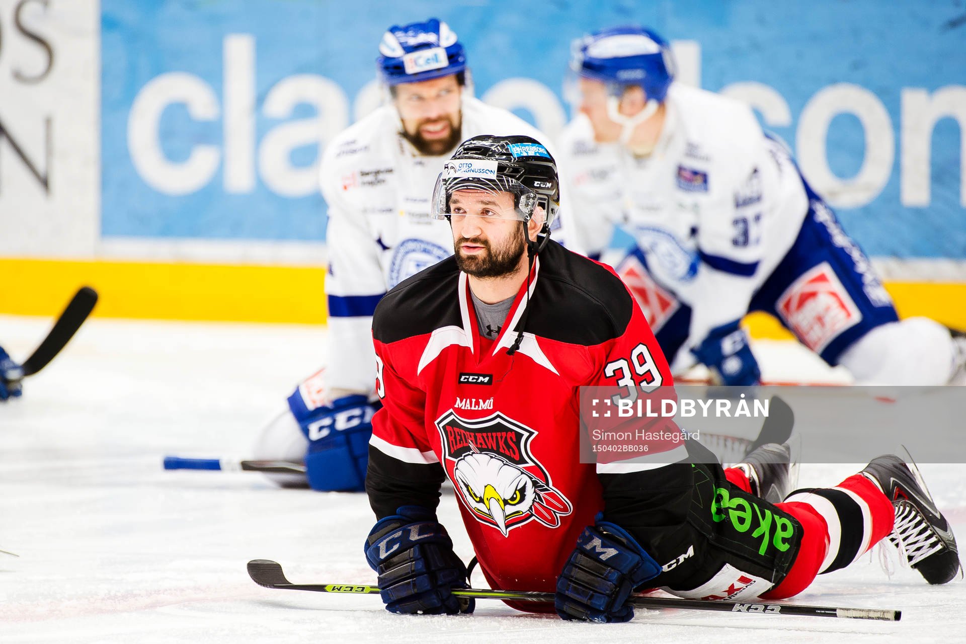 Malmö Redhawks Eric Himelfarb värmer upp före