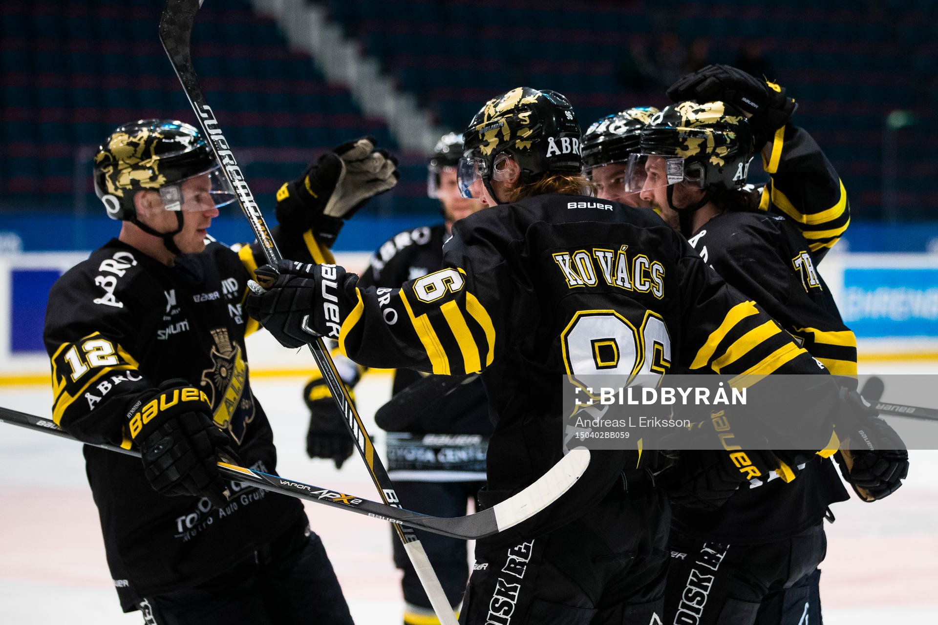 s Fredrik Hynning, Robin Kovacs med flera jublar