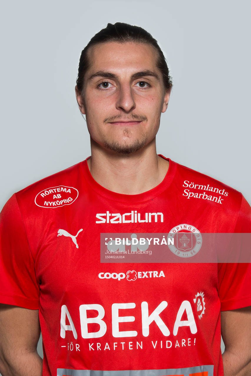 Nyköpings Lennart Johansson poserar för ett porträtt den 2 april 2015 i Nyköping.