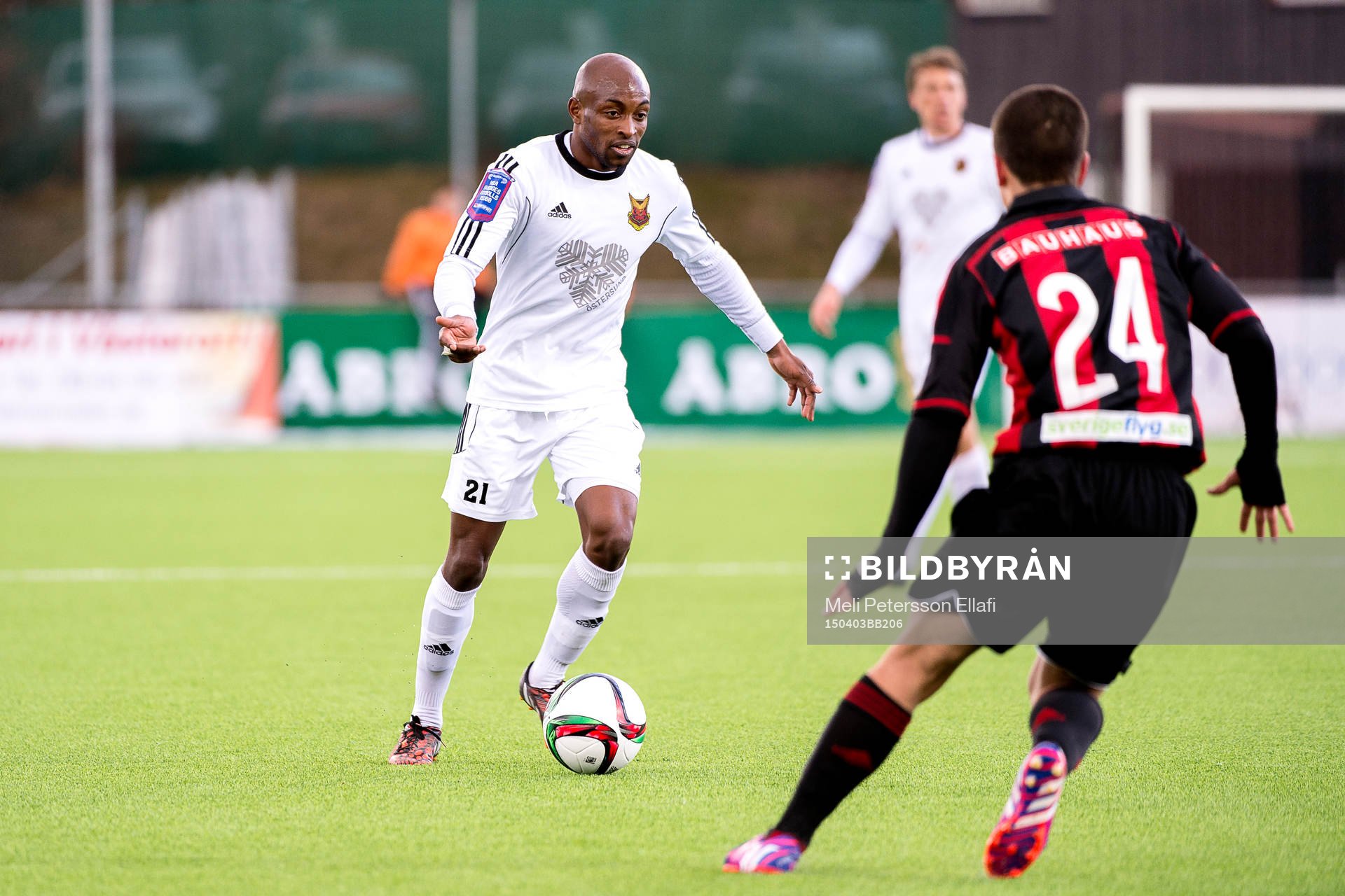 Östersunds målvakt Aly Krita under fotbollsmatchen i Superettan mellan Brommapojkarna och Östersund den 3 april 2015 i Stockholm.