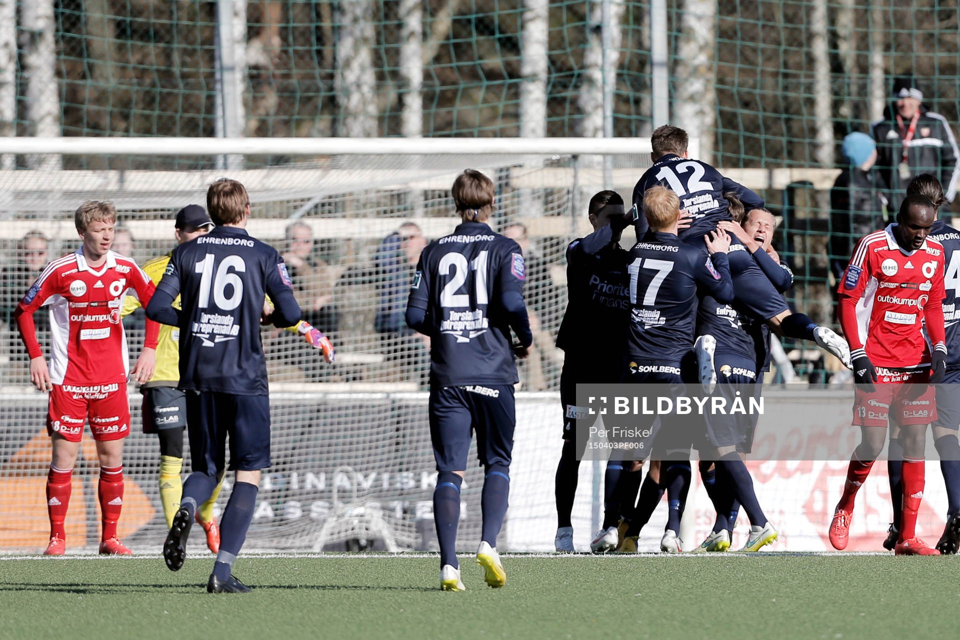 Utsiktens Joakim Edström jublar