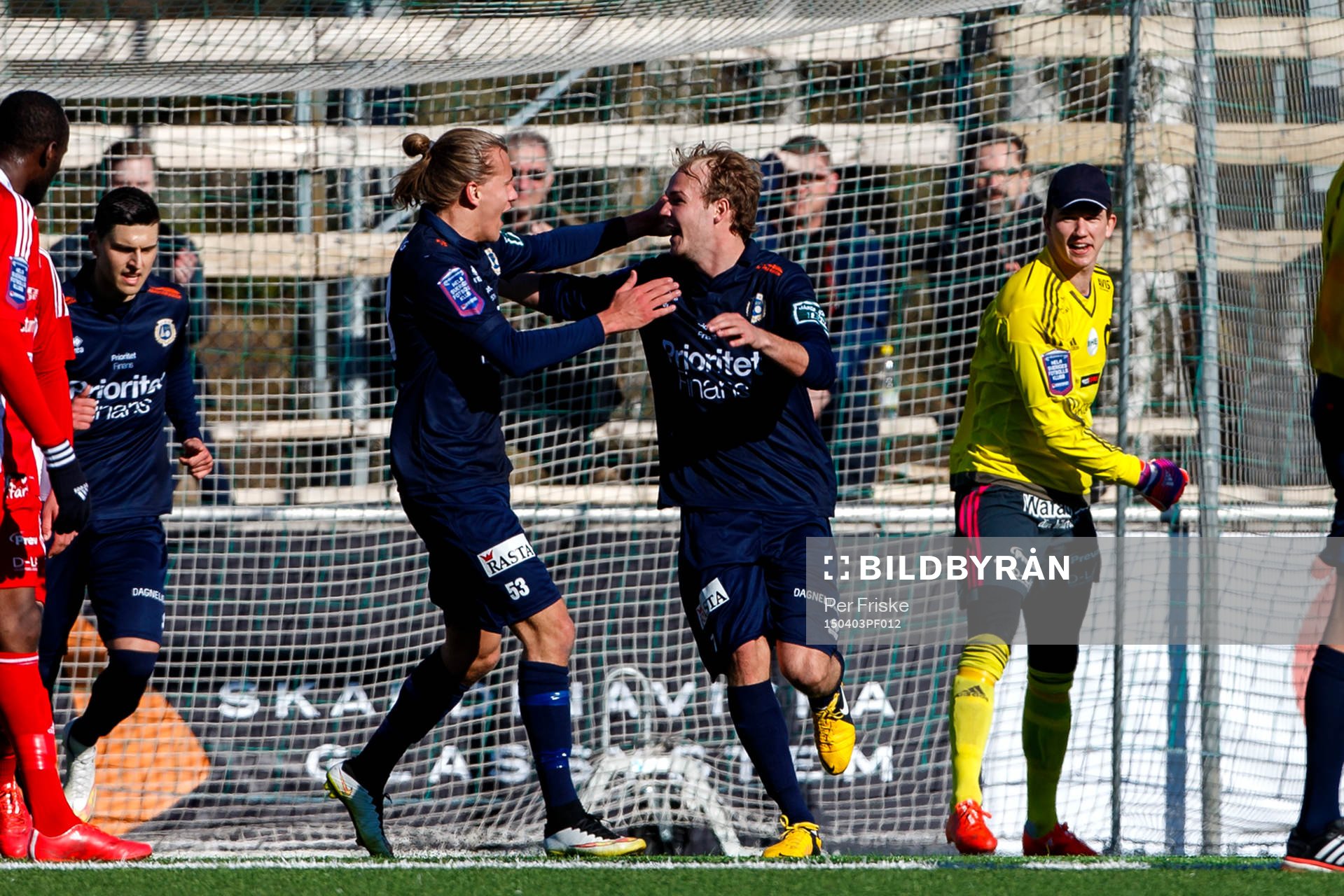 Utsiktens Jesper Westermark och Joakim Edström jublar