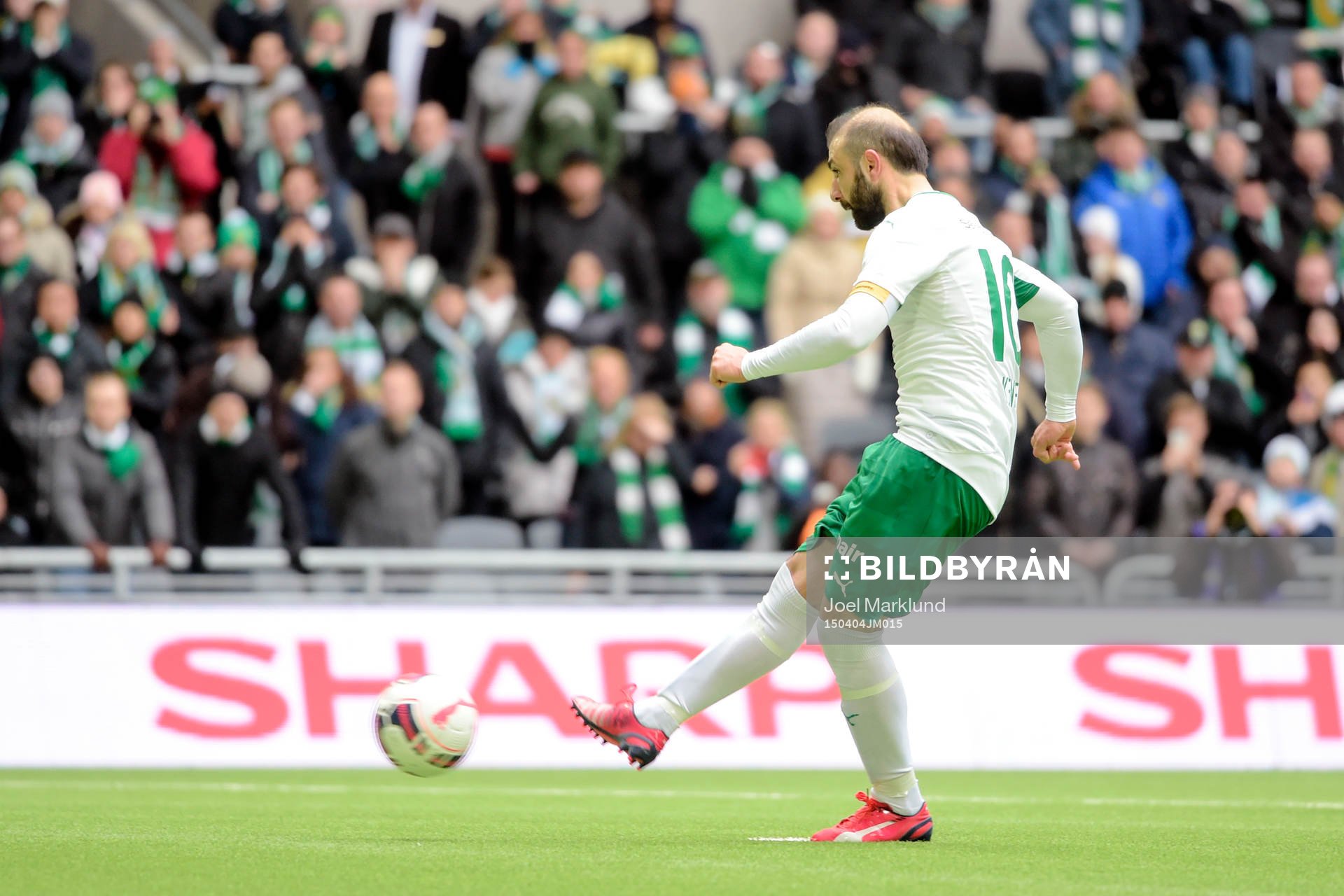 Hammarbys Kennedy Bakircioglu gör 1-0 på straff