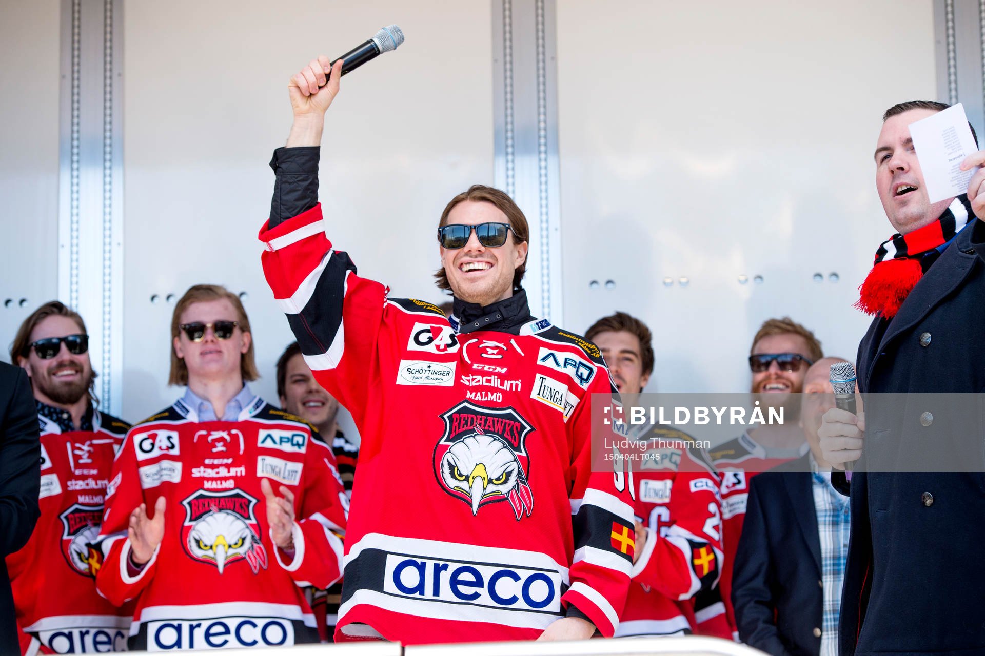 Malmö Redhawks Mattias Persson när Malmö Redhawks firar