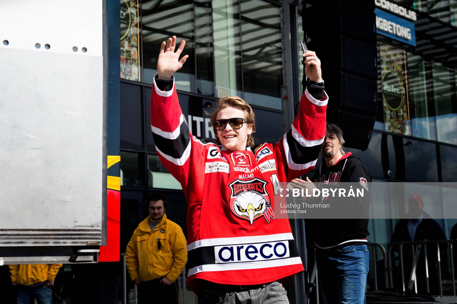 Malmö Redhawks Nicklas Jadeland jublar när Malmö