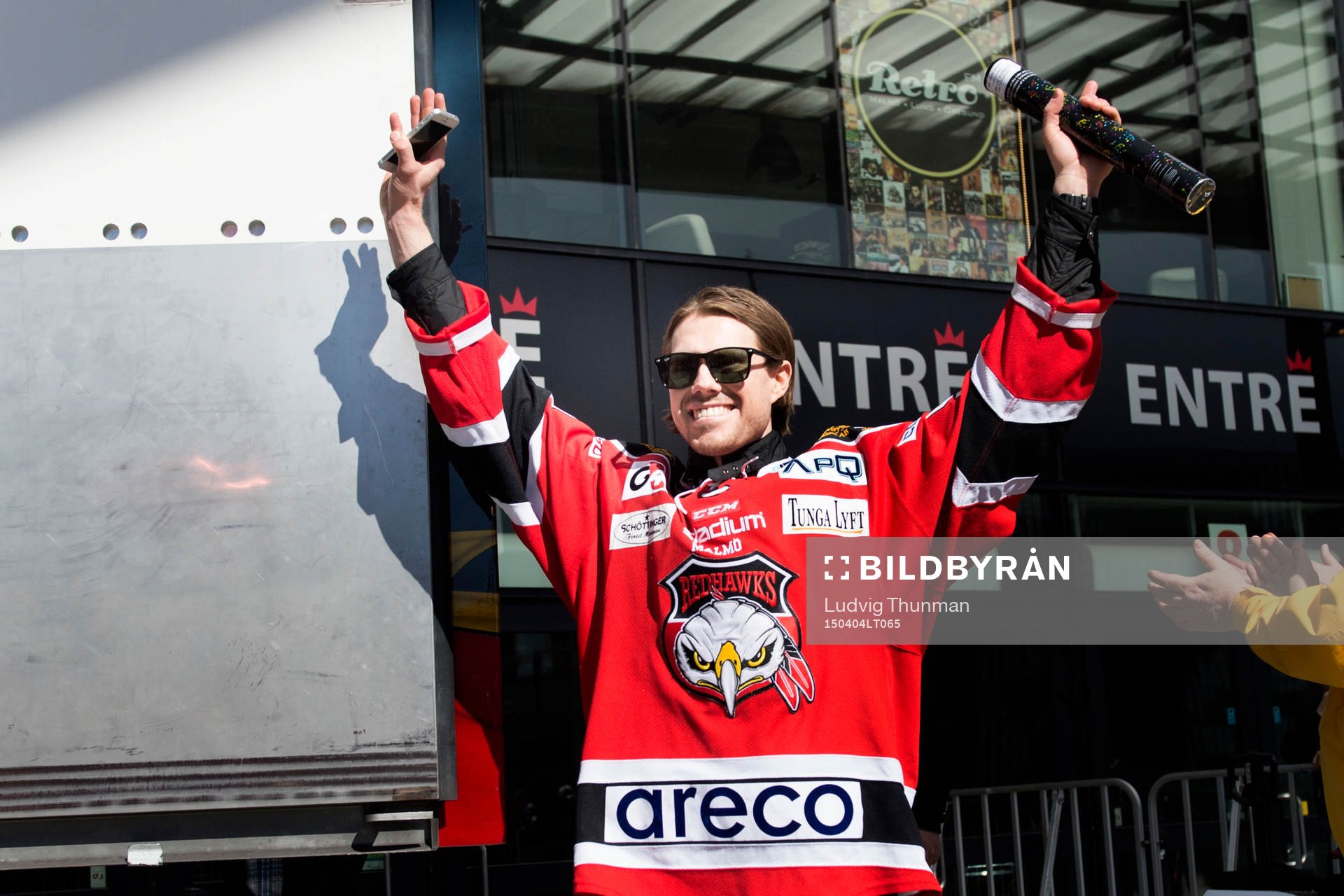 Malmö Redhawks Mattias Persson när Malmö Redhawks firar