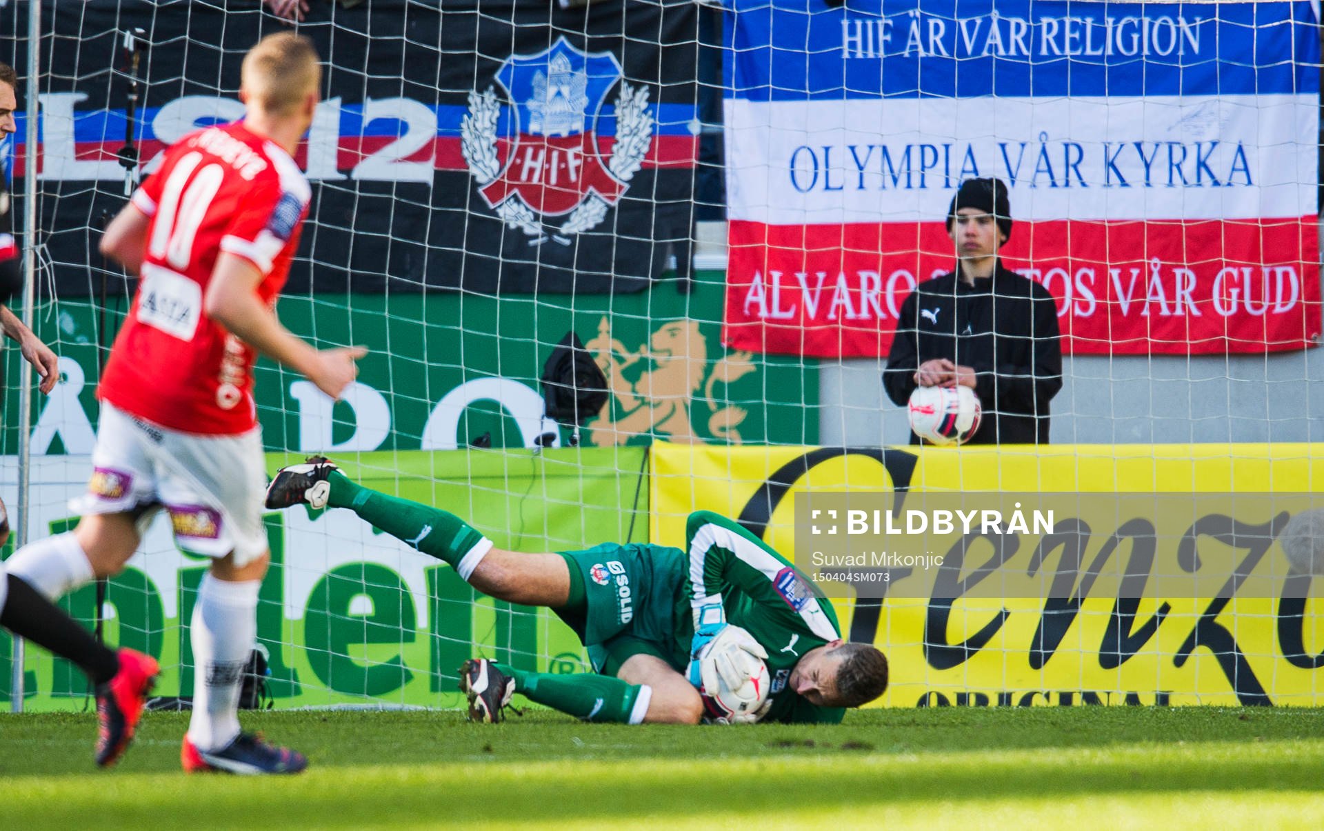 Helsingborgs målvakt Daniel Andersson