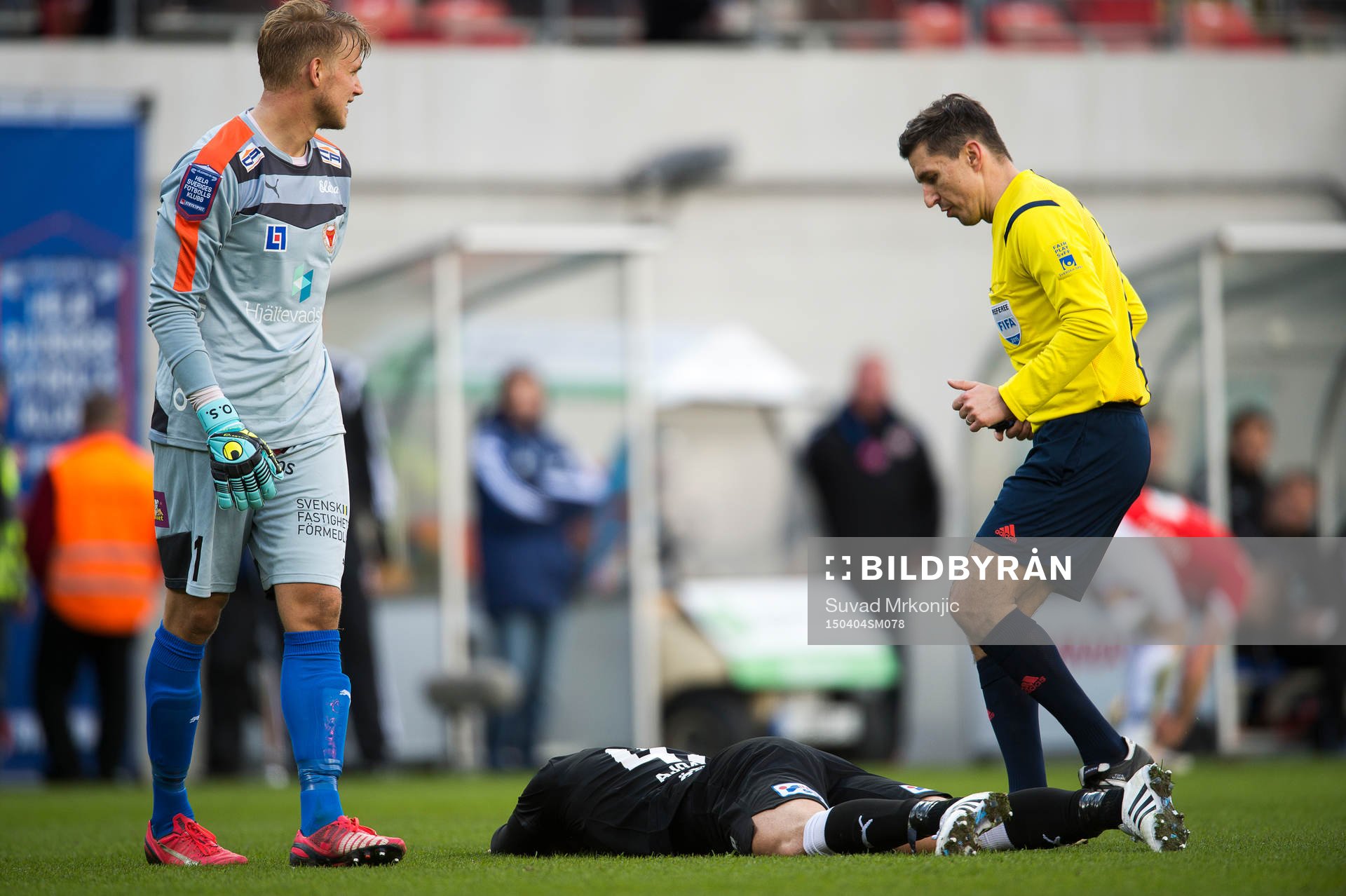 Kalmars målvakt Ole Söderberg och Helsingborgs Astrit