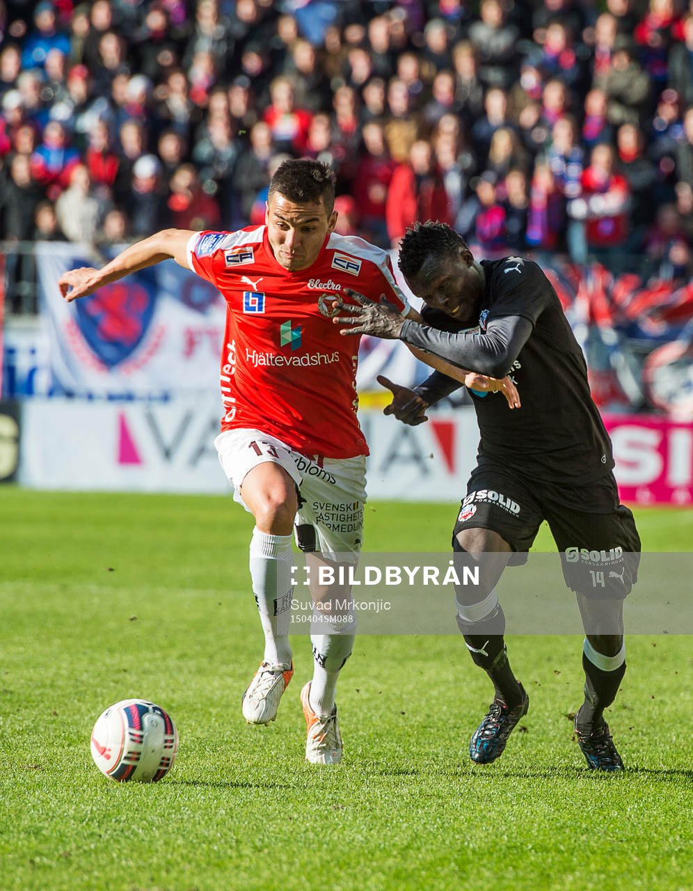 Kalmars Emin Nouri och Helsingborgs Lalawélé Atakora