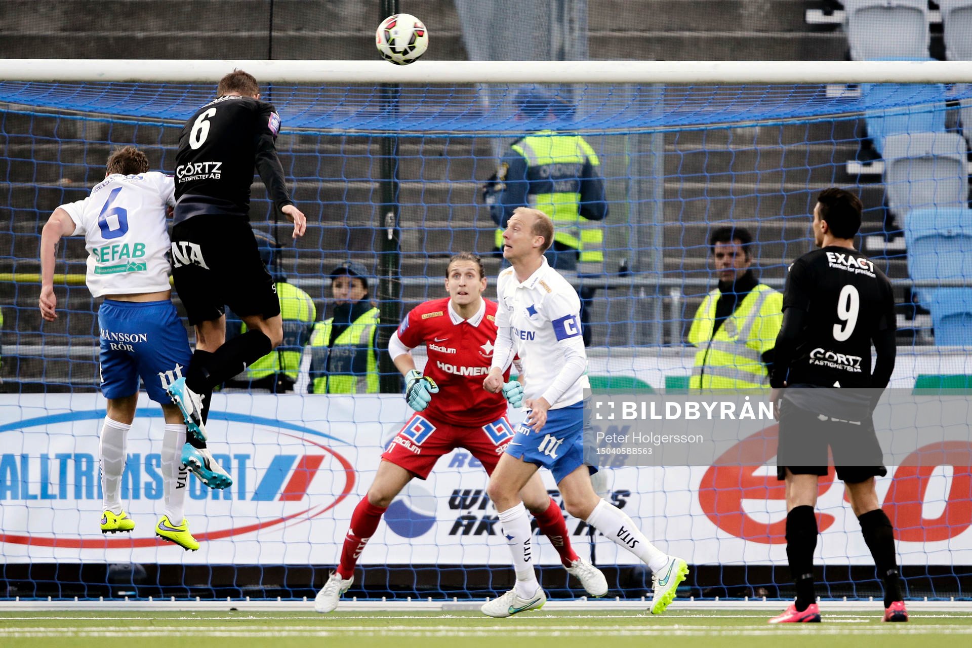 Örebros Robert Åhman Persson gör 1-1
