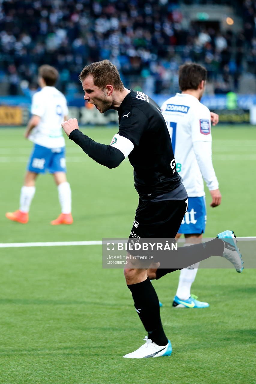 Örebros Robert Åhman Persson jublar
