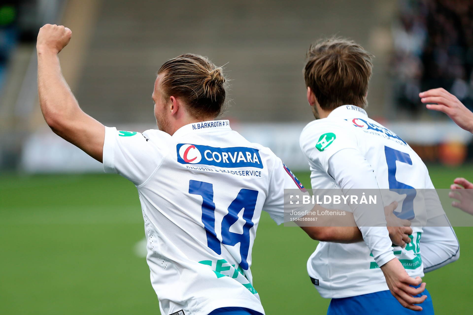 Norrköpings Nicklas Bärkroth och Christoffer Nyman jublar