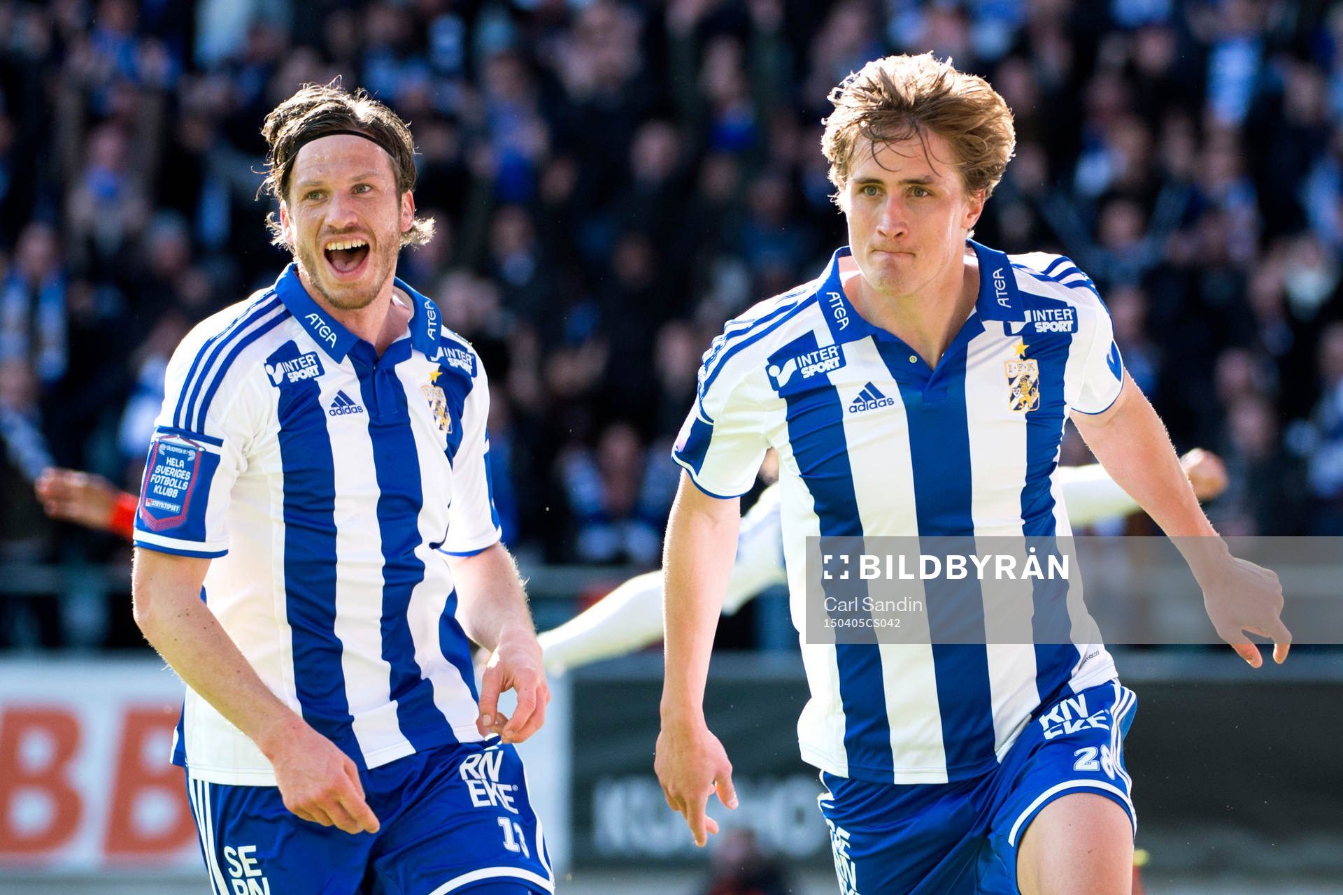 IFK Göteborgs Gustav Svensson och Thomas Rogne firar